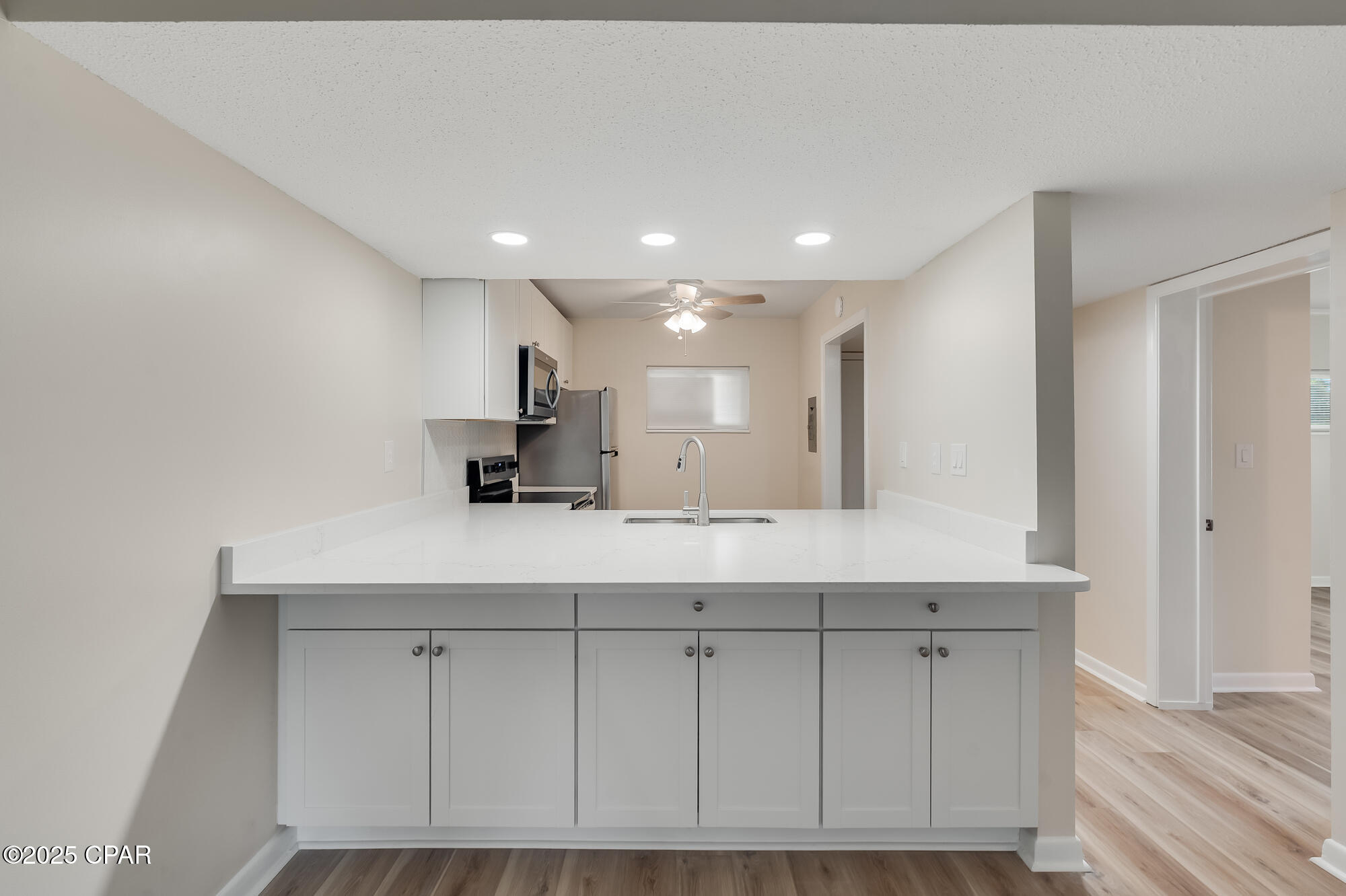 Image 16 For 112 Fairway Boulevard 101