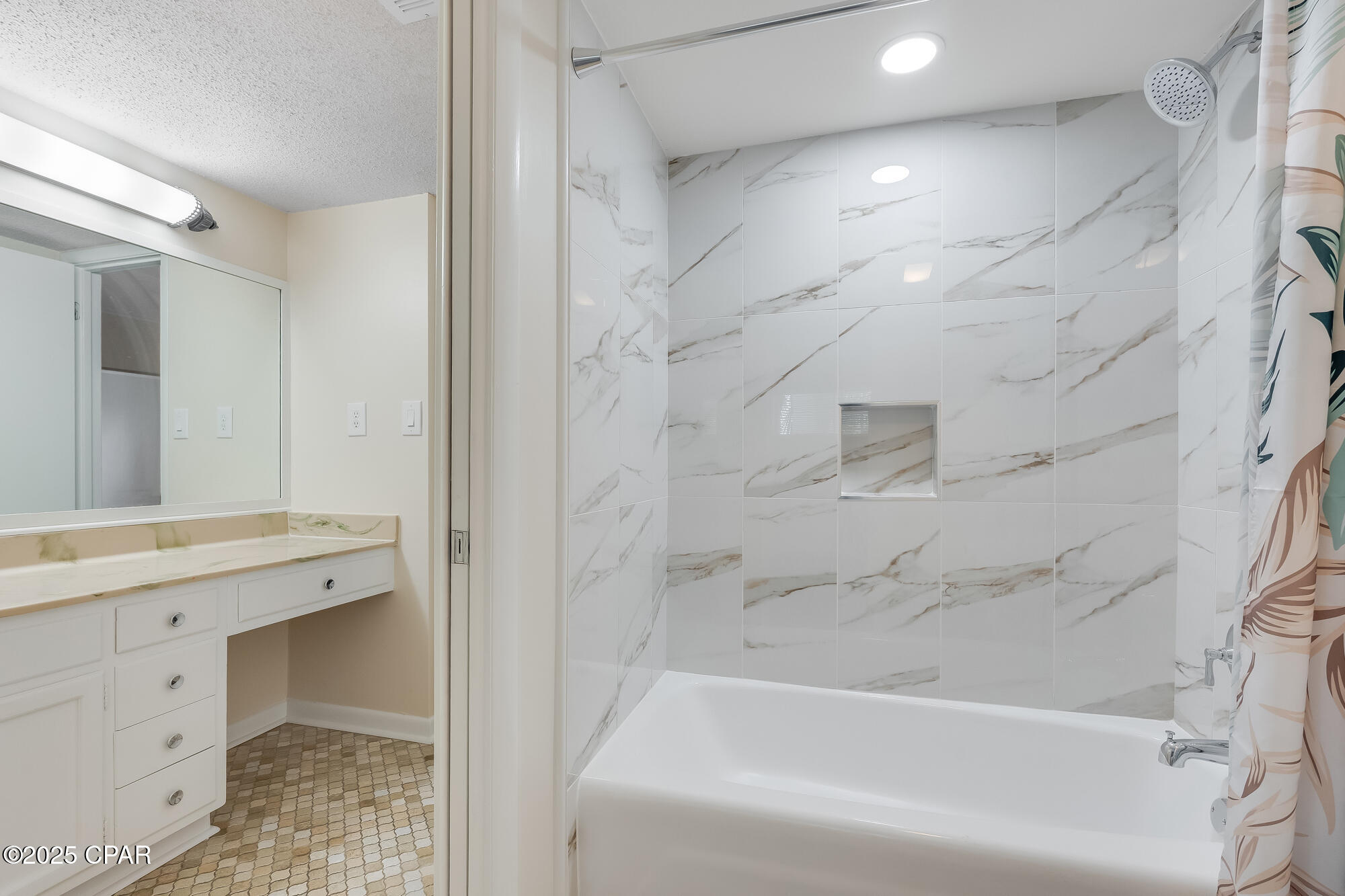 Image 23 For 112 Fairway Boulevard 101