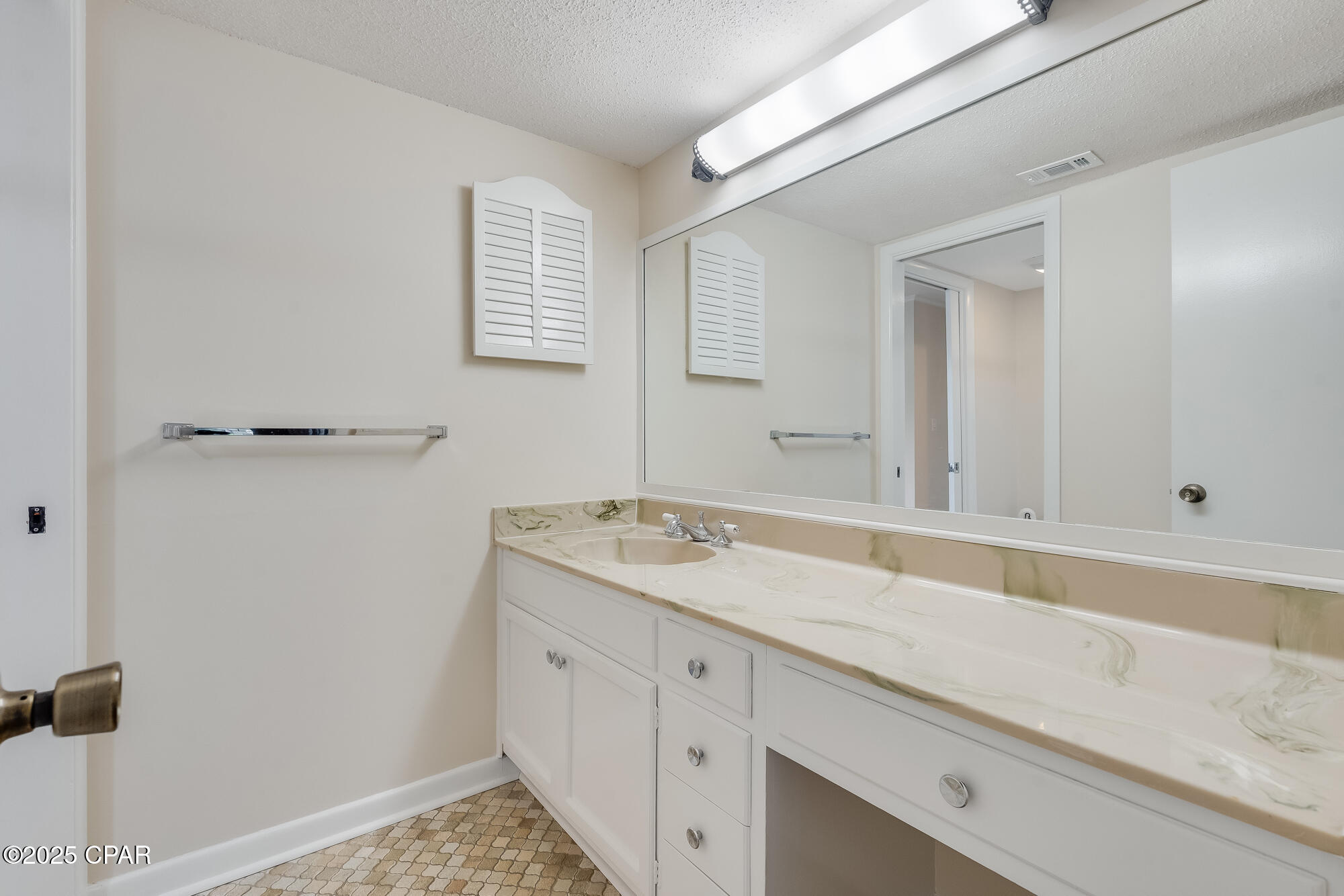 Image 26 For 112 Fairway Boulevard 101