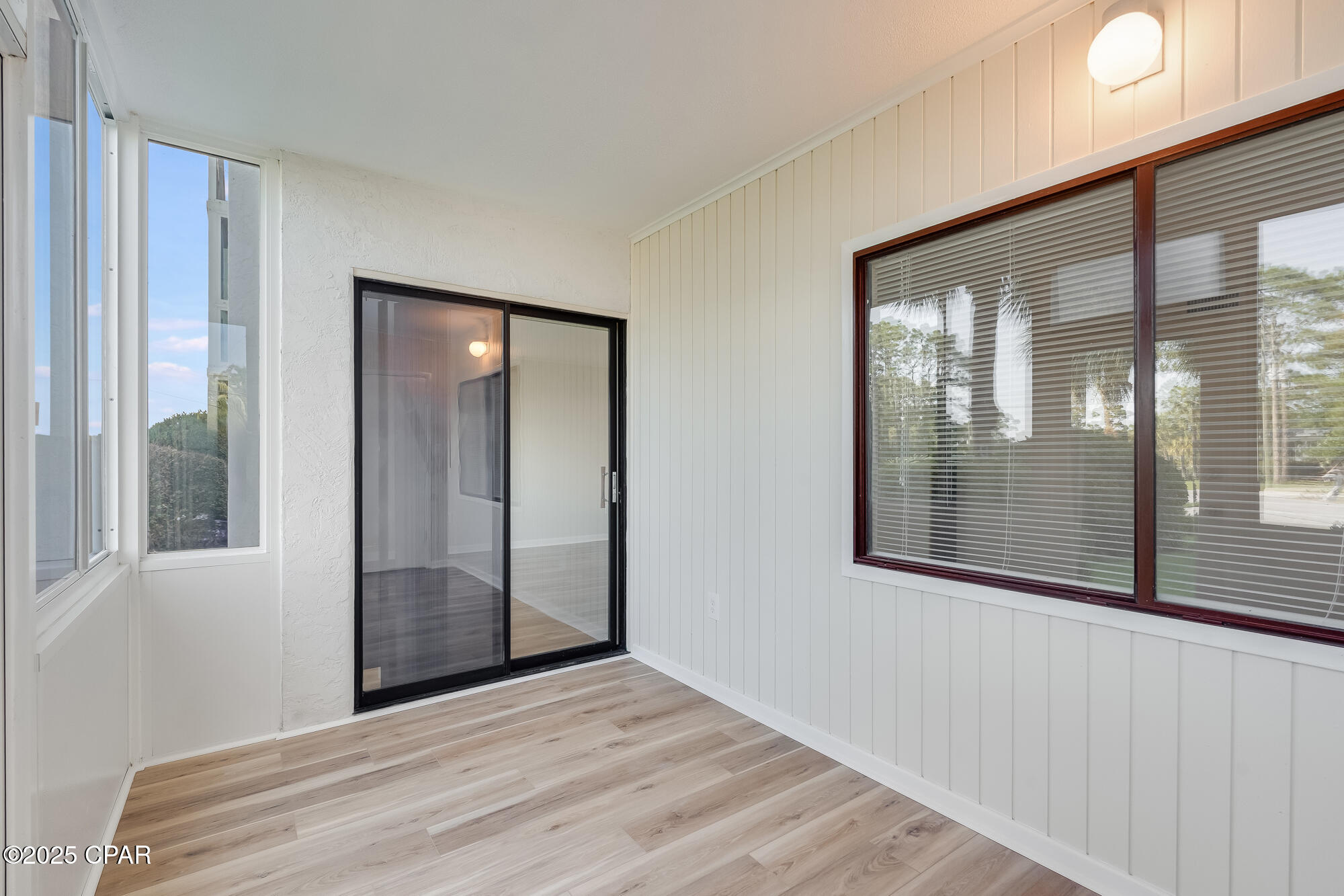 Image 27 For 112 Fairway Boulevard 101