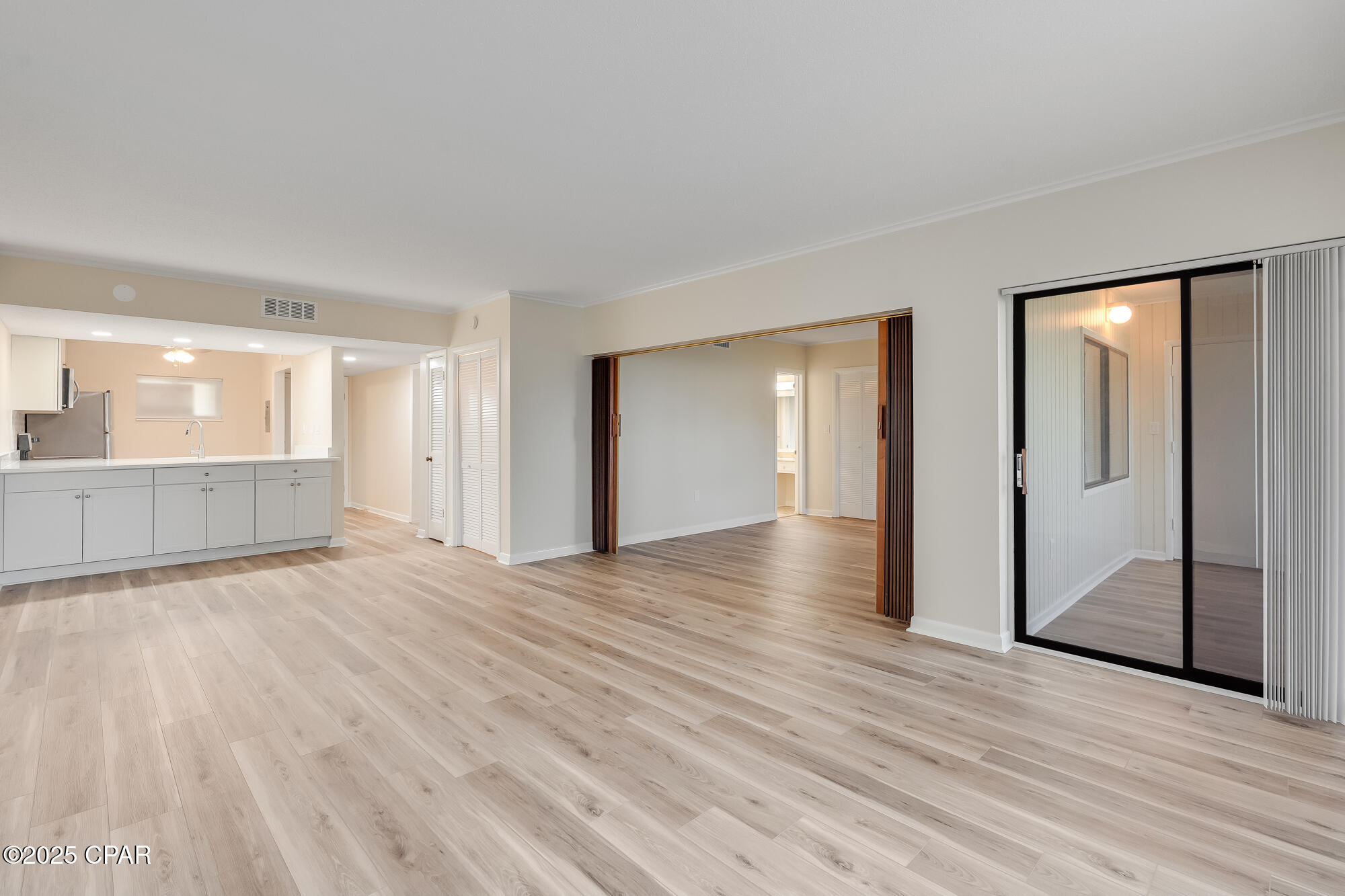 Image 9 For 112 Fairway Boulevard 101