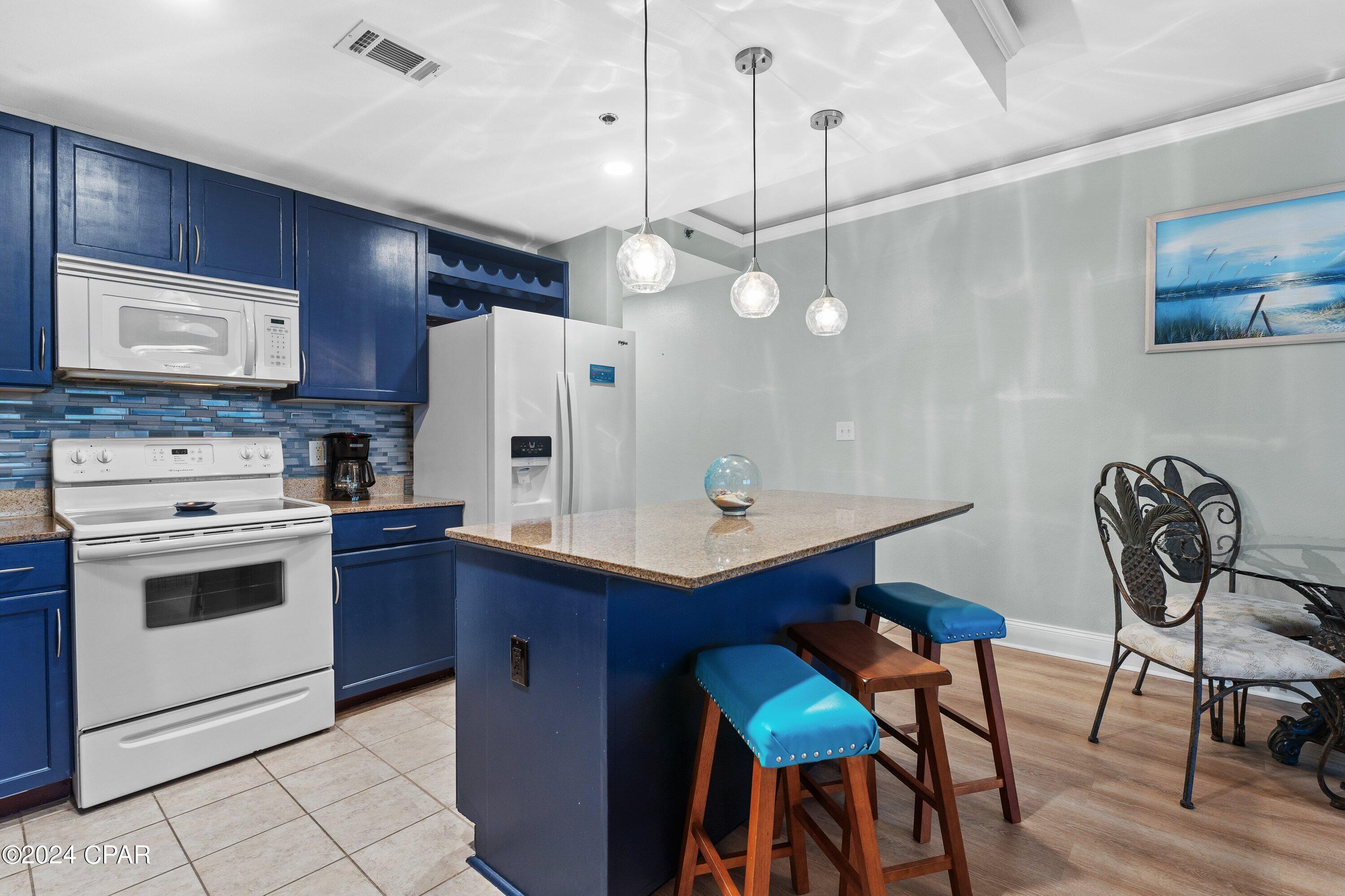 Image 16 For 9902 Thomas Drive 329