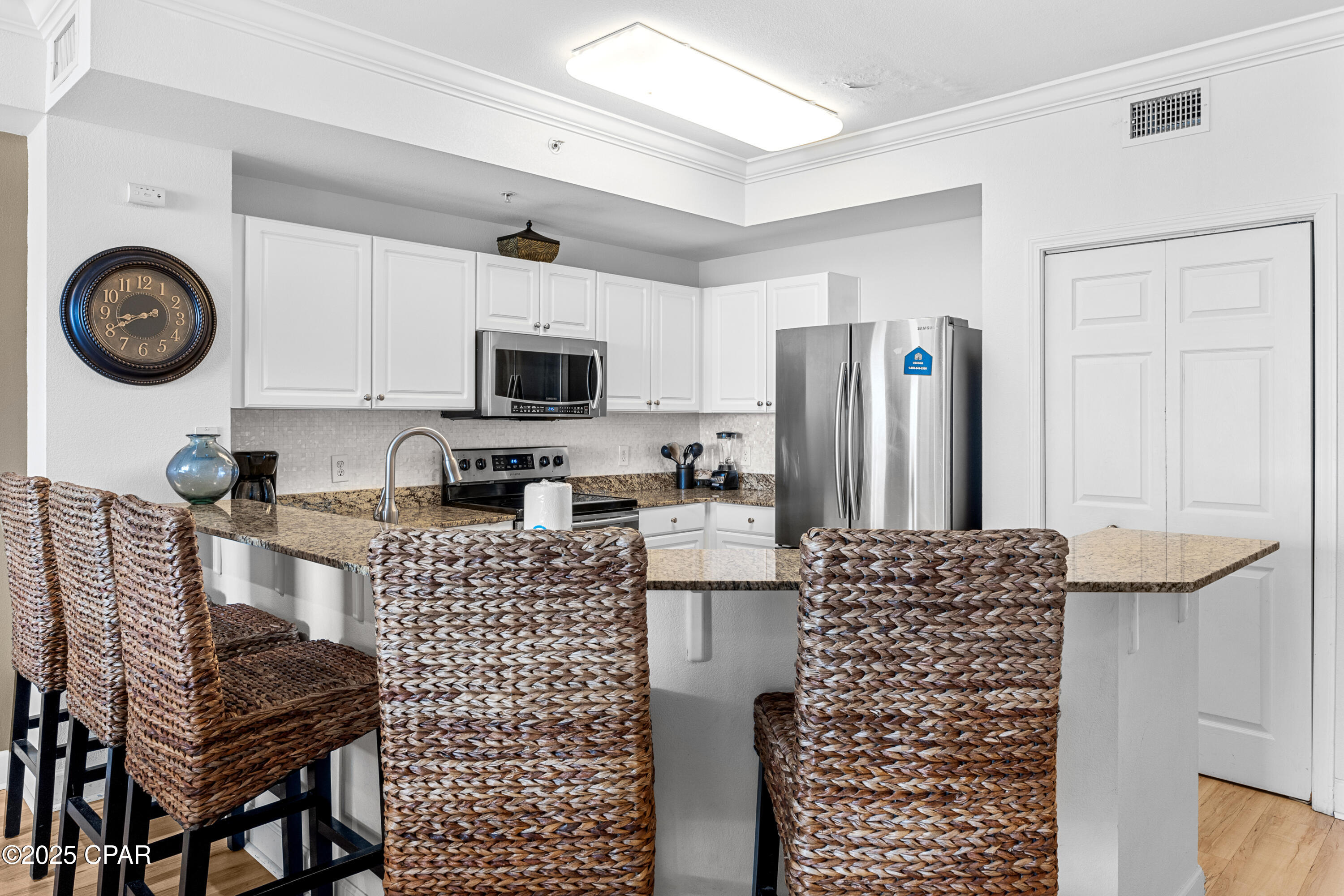 Image 3 For 16819 Front Beach Road 602