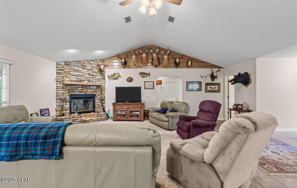 Image 19 For 2942 Paradise Lakes Road