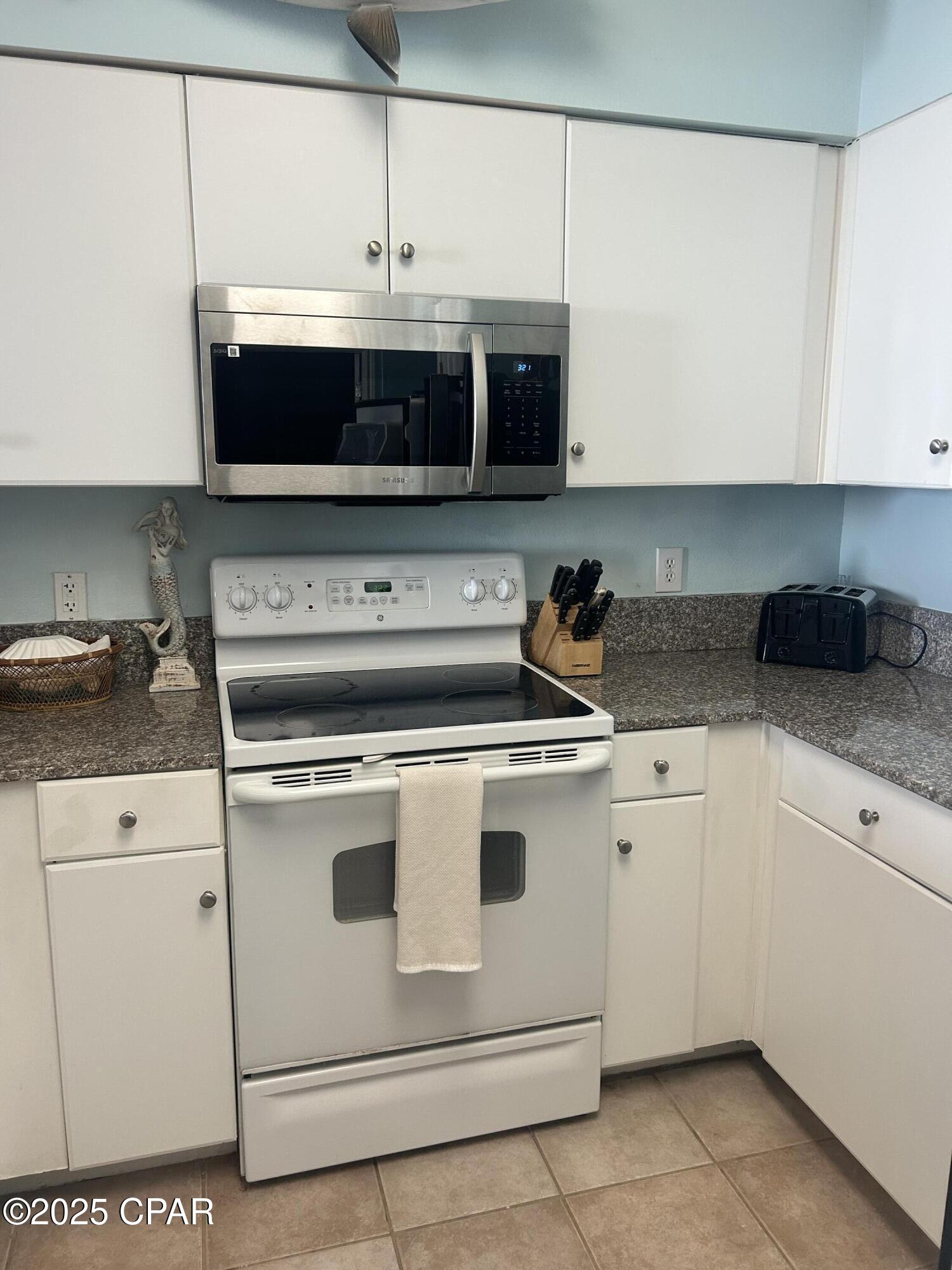 Image 5 For 9900 Thomas Drive 1801