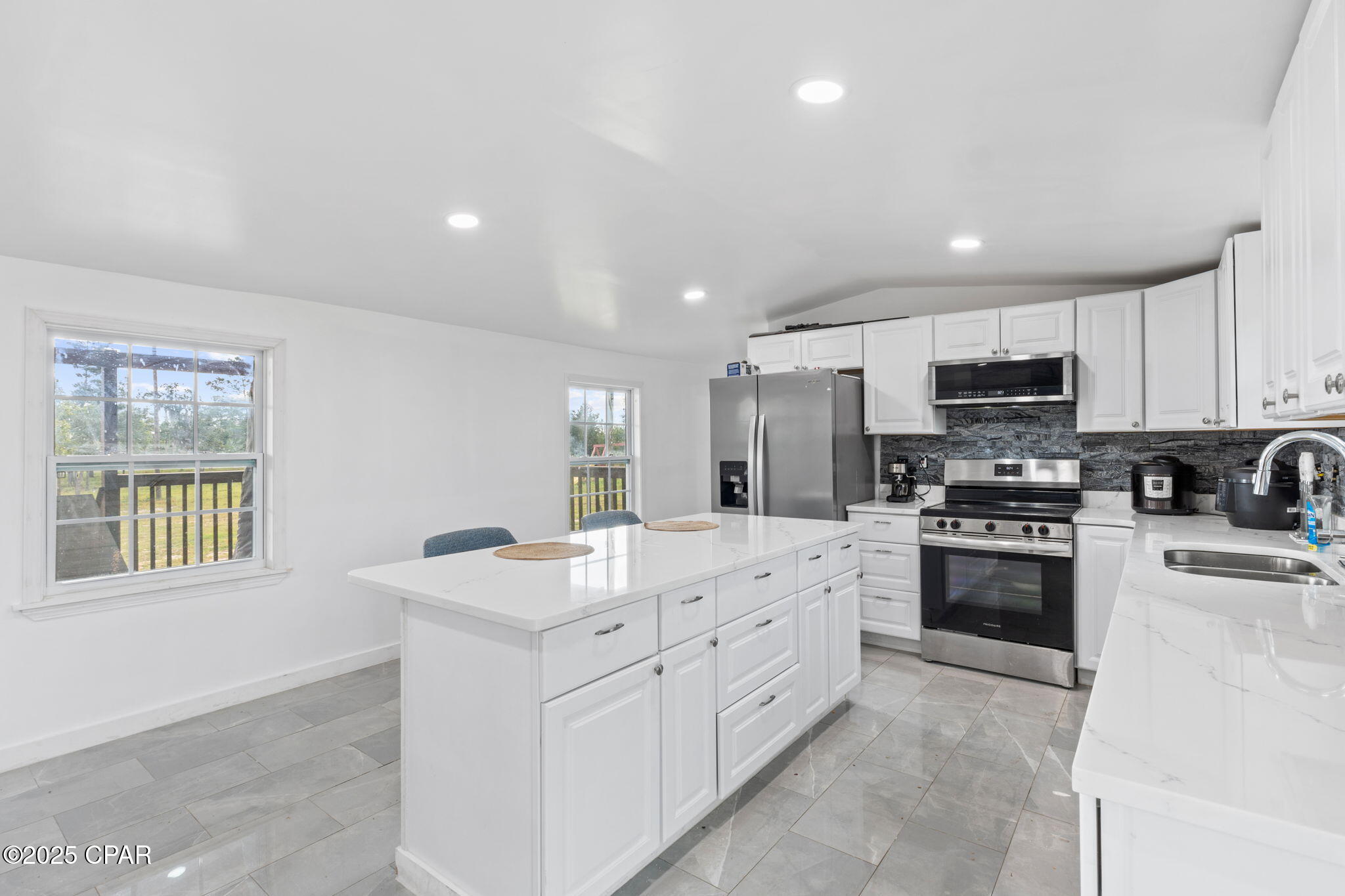 Image 22 For 6807 Porter Grade Road