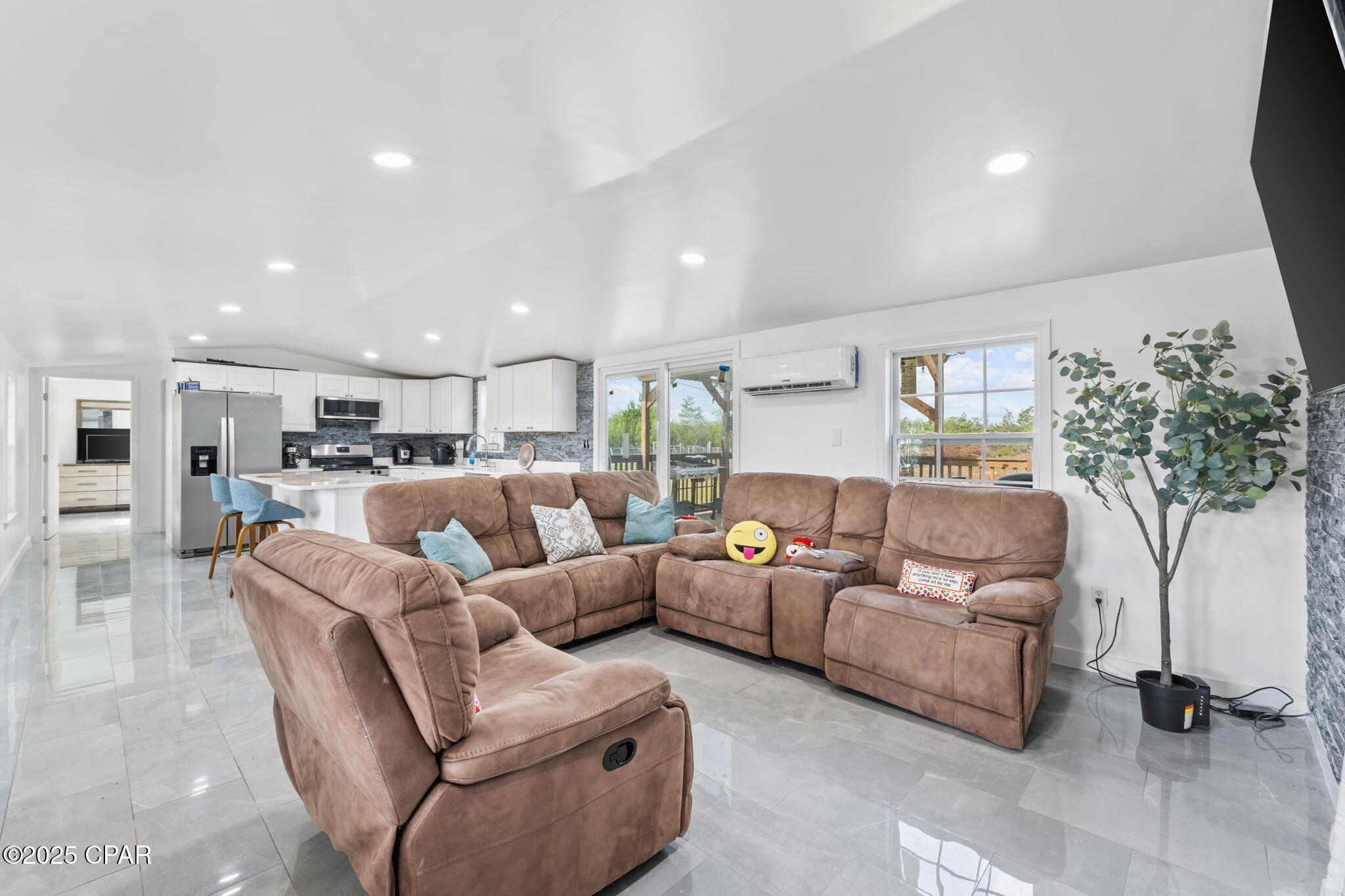 Image 60 For 6807 Porter Grade Road