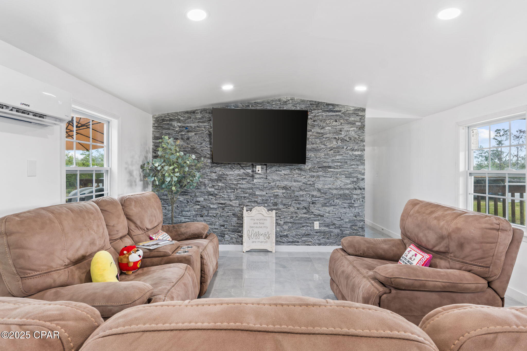 Image 61 For 6807 Porter Grade Road