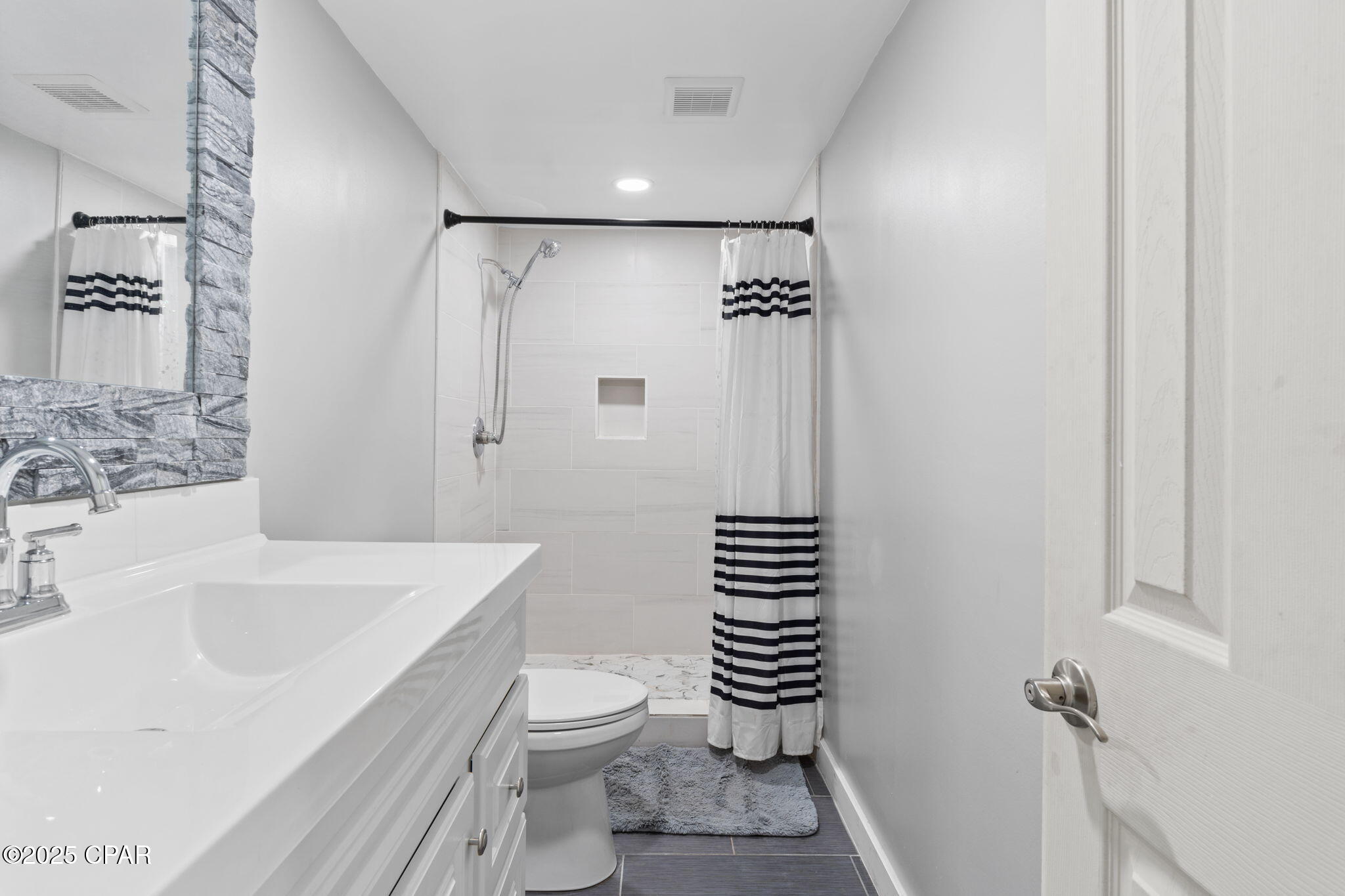 Image 75 For 6807 Porter Grade Road