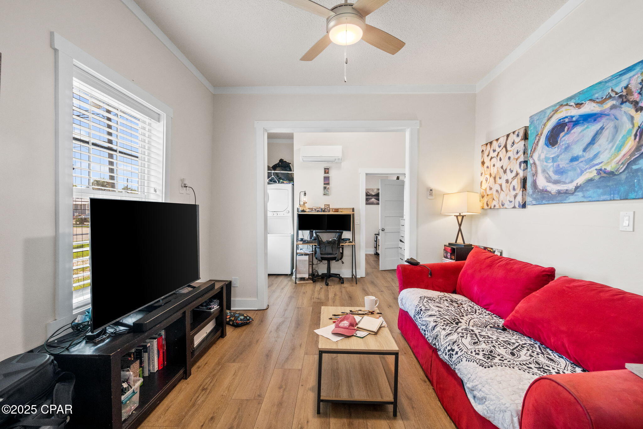 Listing photo id 21 for 59 Ave D  