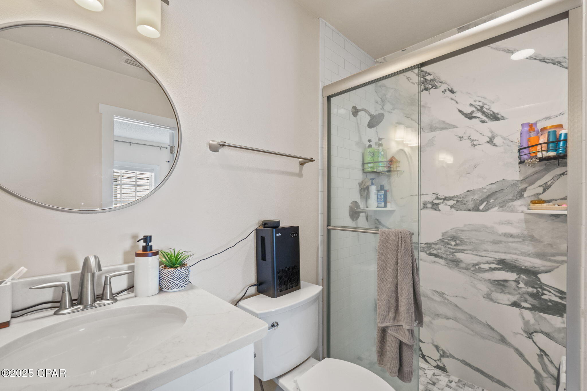 Listing photo id 53 for 59 Ave D  