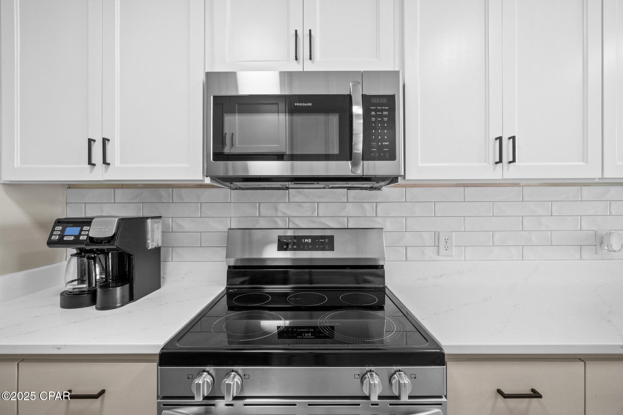 Image 12 For 6304 Thomas Drive U7