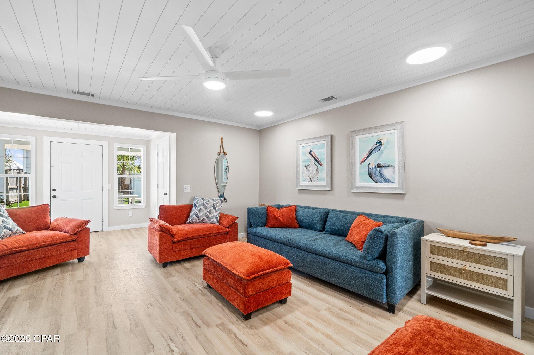 Image 14 For 6304 Thomas Drive U7