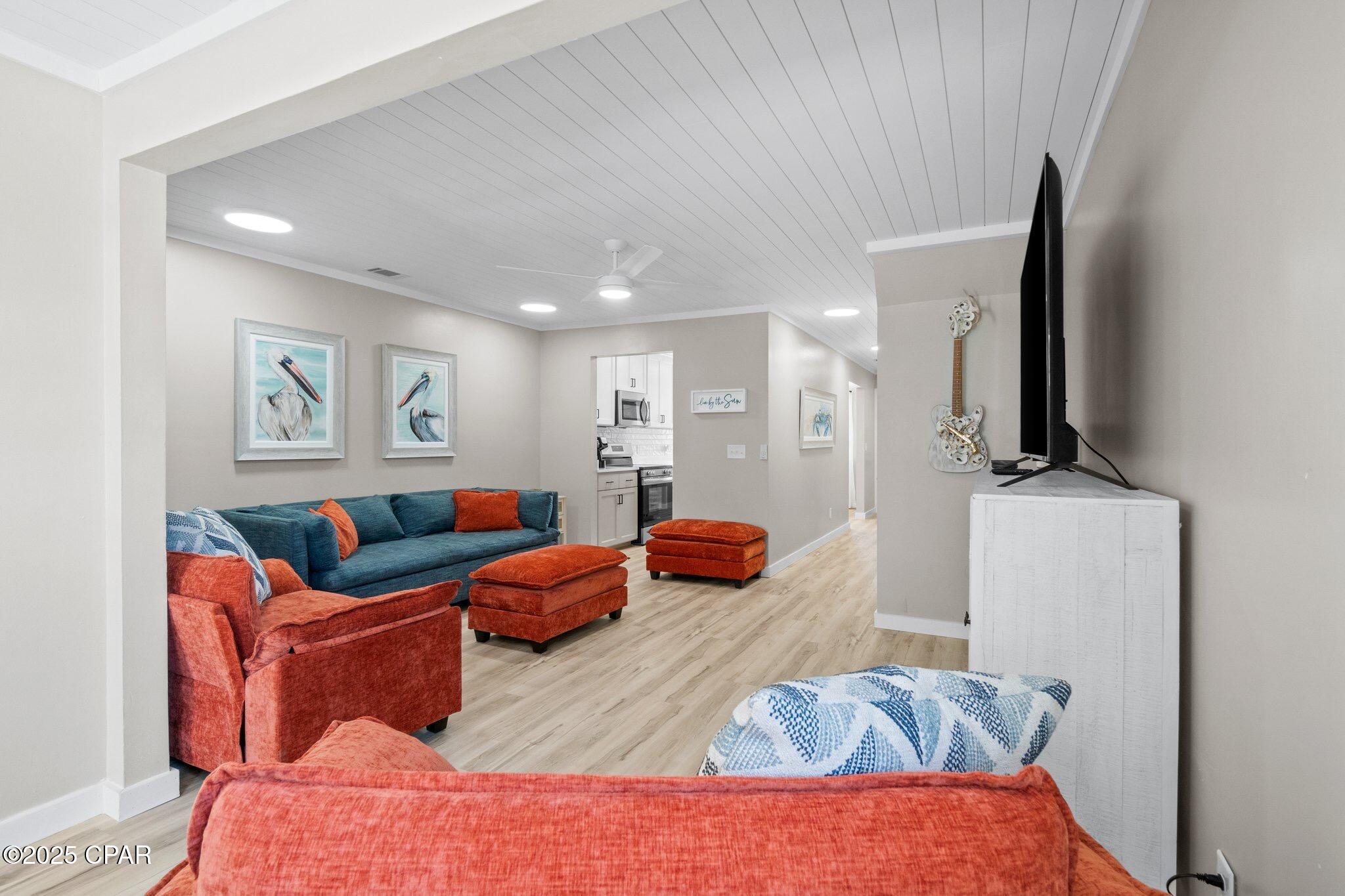 Image 17 For 6304 Thomas Drive U7