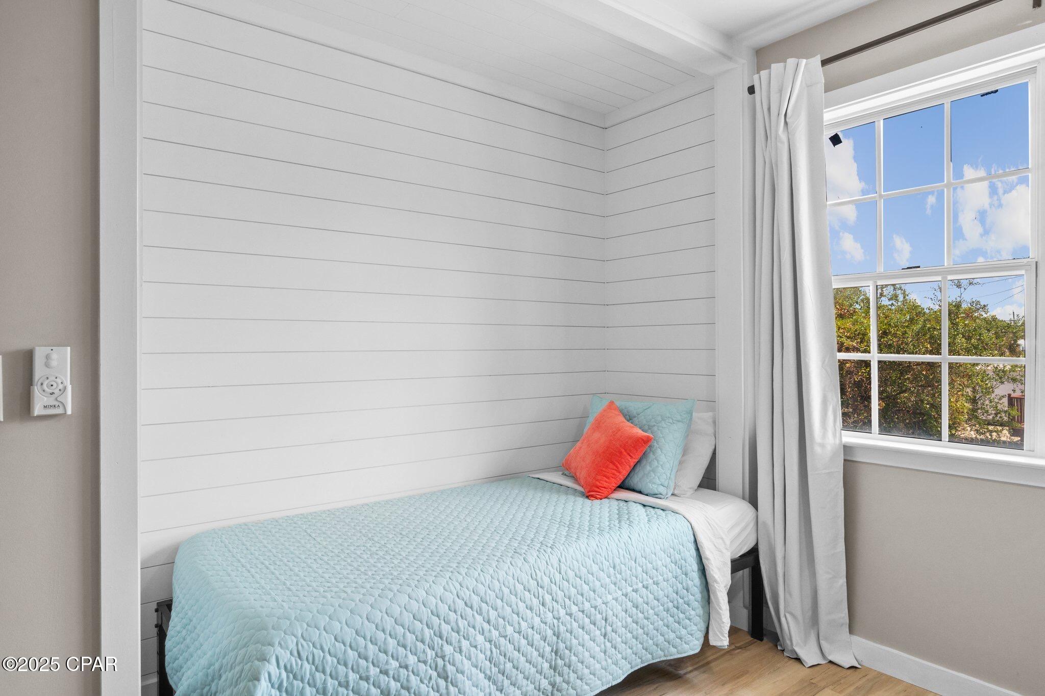 Image 26 For 6304 Thomas Drive U7