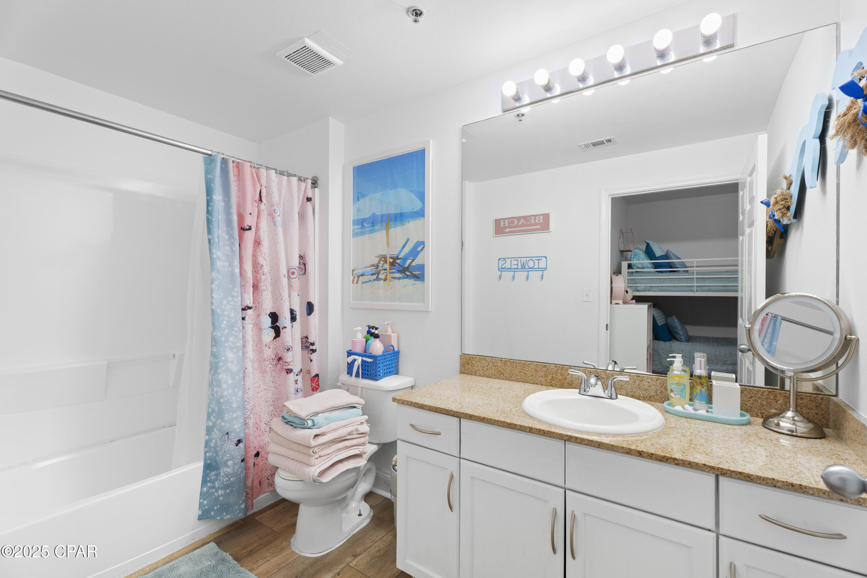 Image 12 For 9902 Thomas Drive 1437