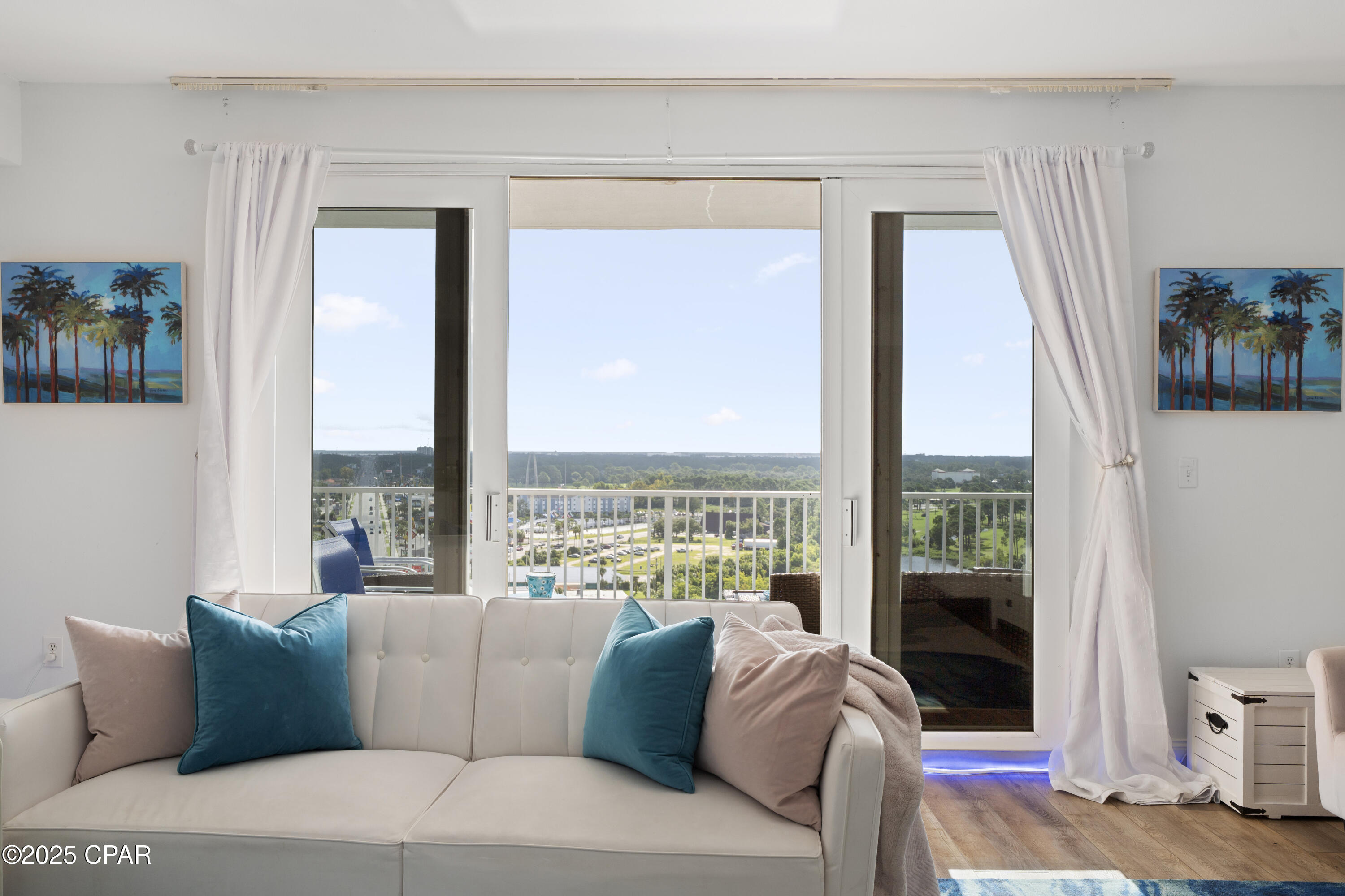 Image 19 For 9902 Thomas Drive 1437