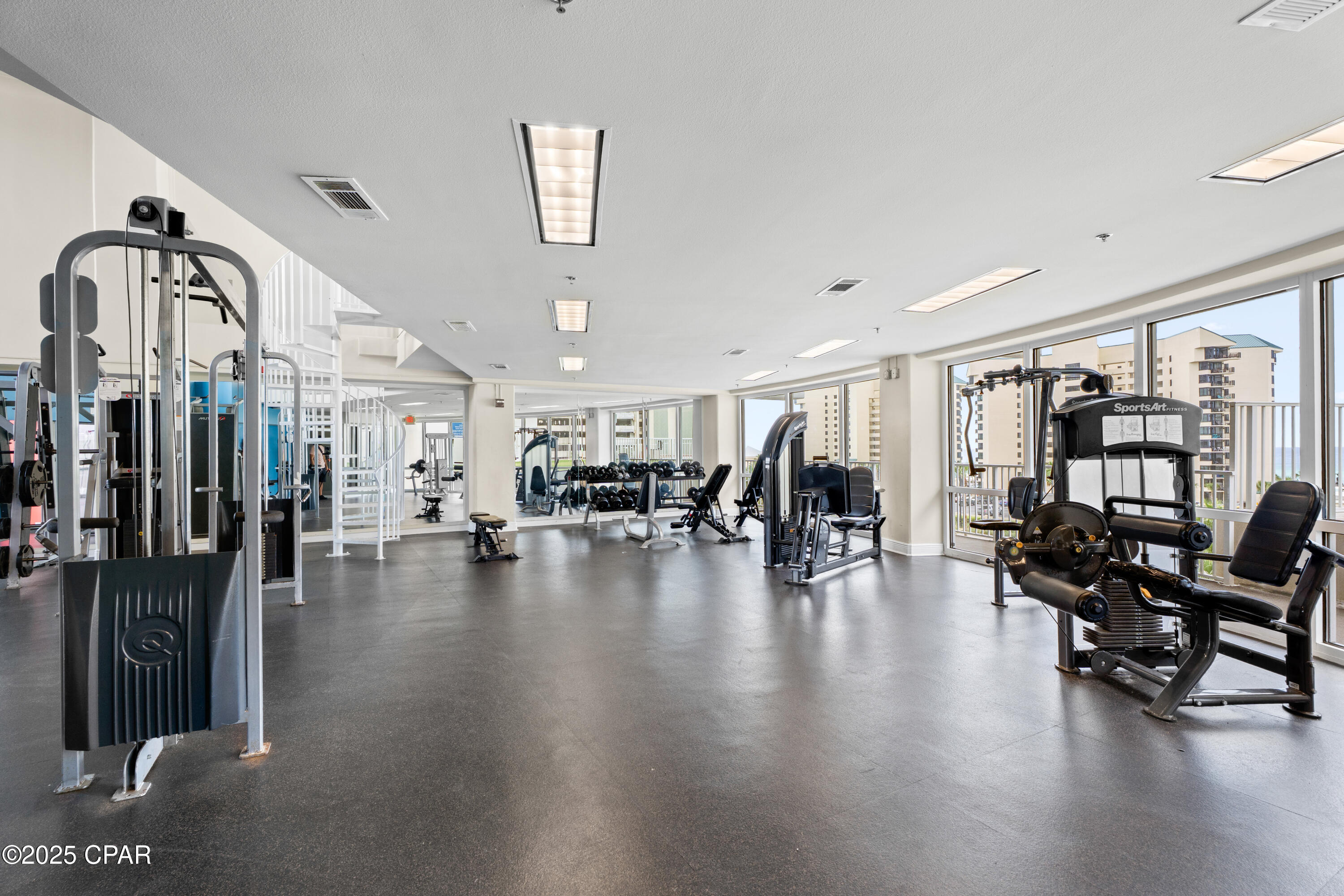 Image 38 For 9902 Thomas Drive 1437