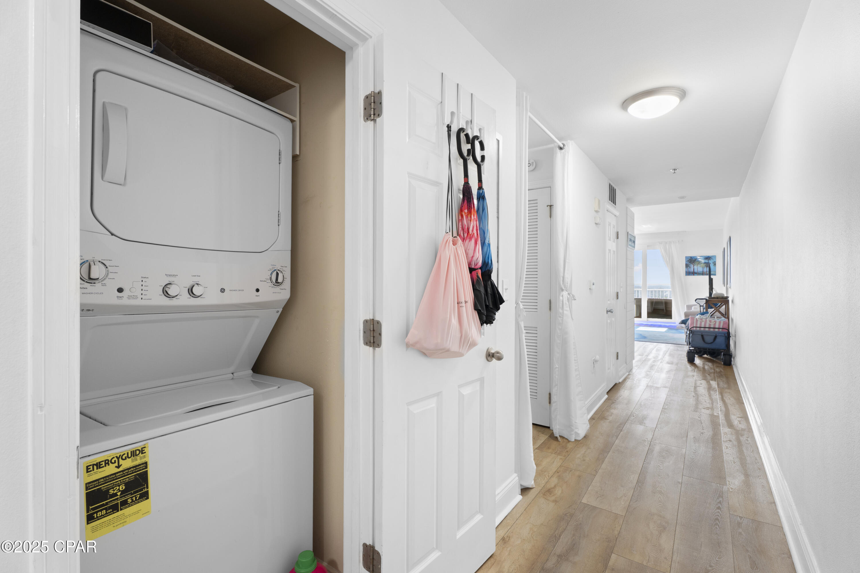 Image 4 For 9902 Thomas Drive 1437