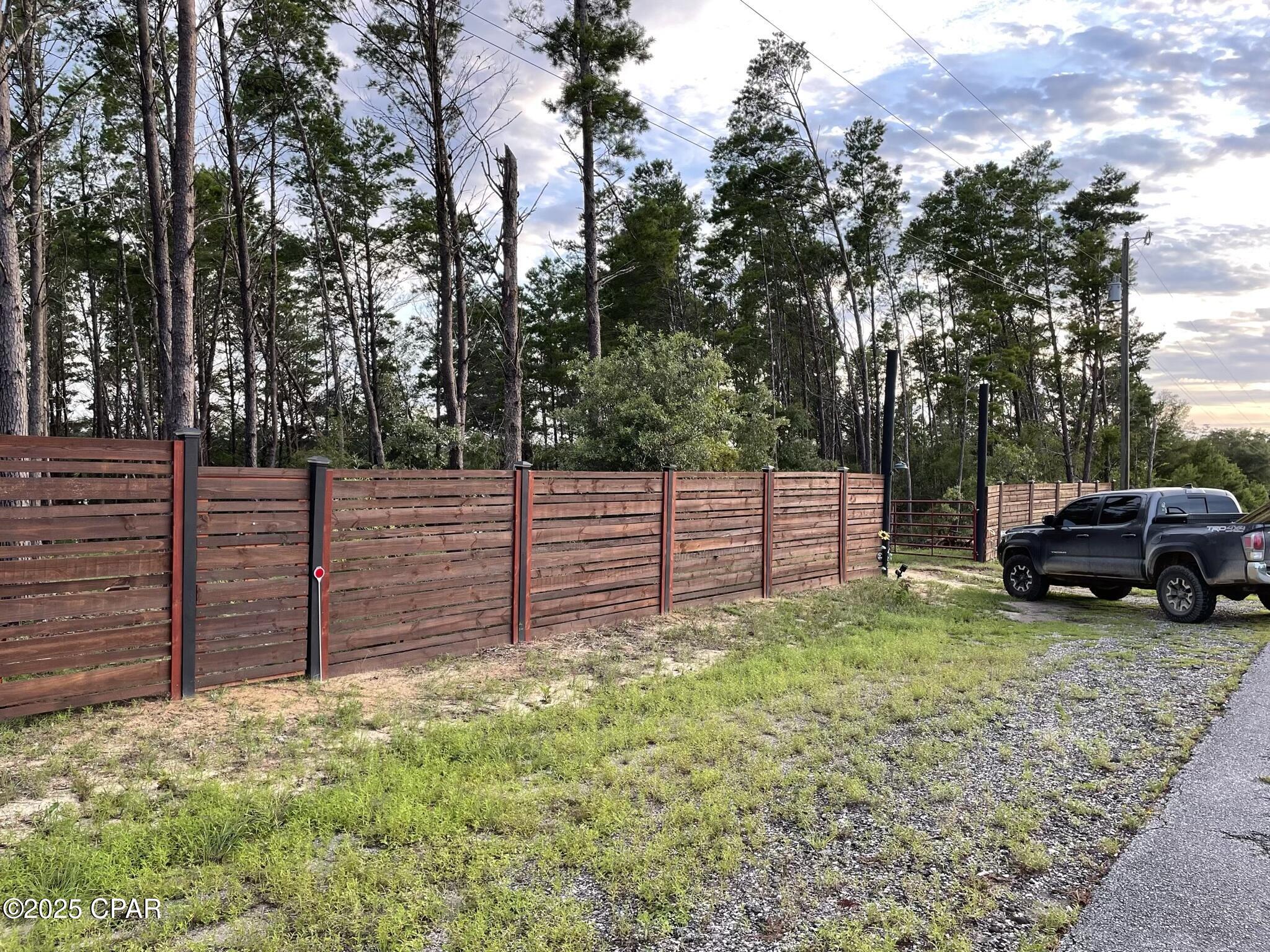 Image 4 For 4801 Lake Ridge Drive