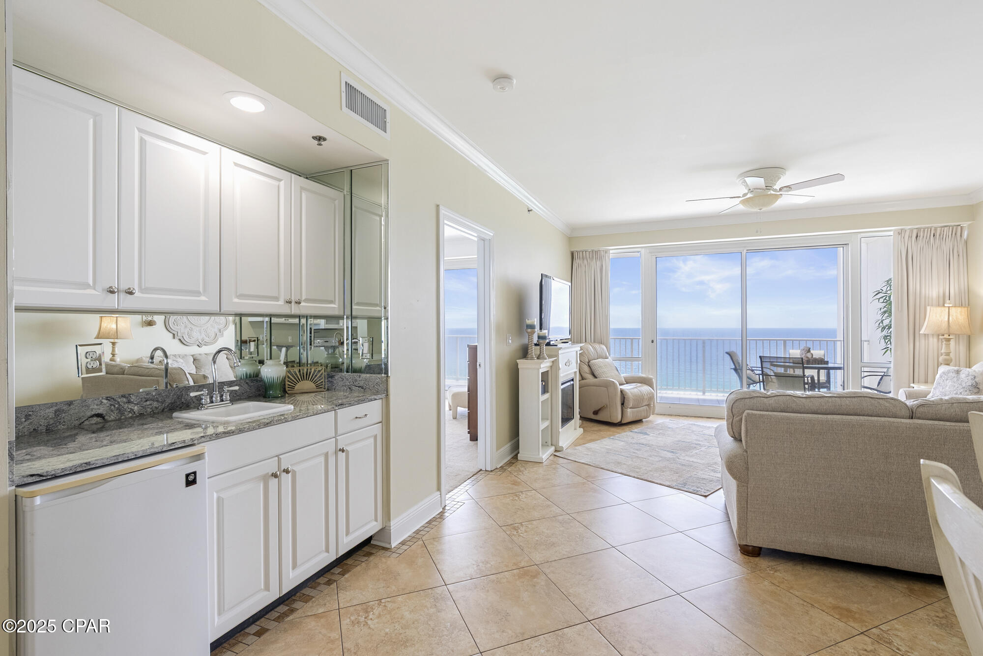 Image 10 For 6415 Thomas Drive 1501