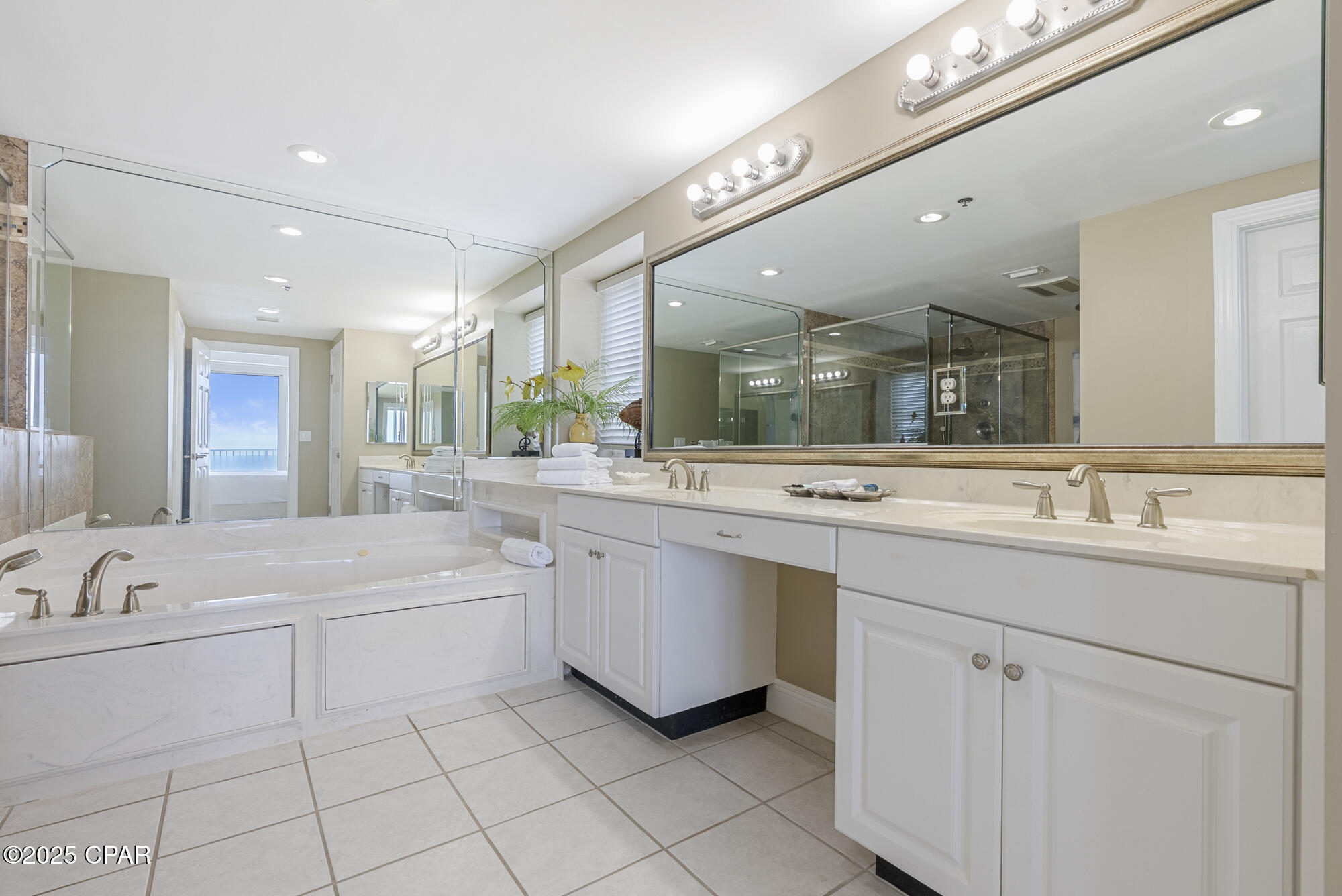 Image 37 For 6415 Thomas Drive 1501