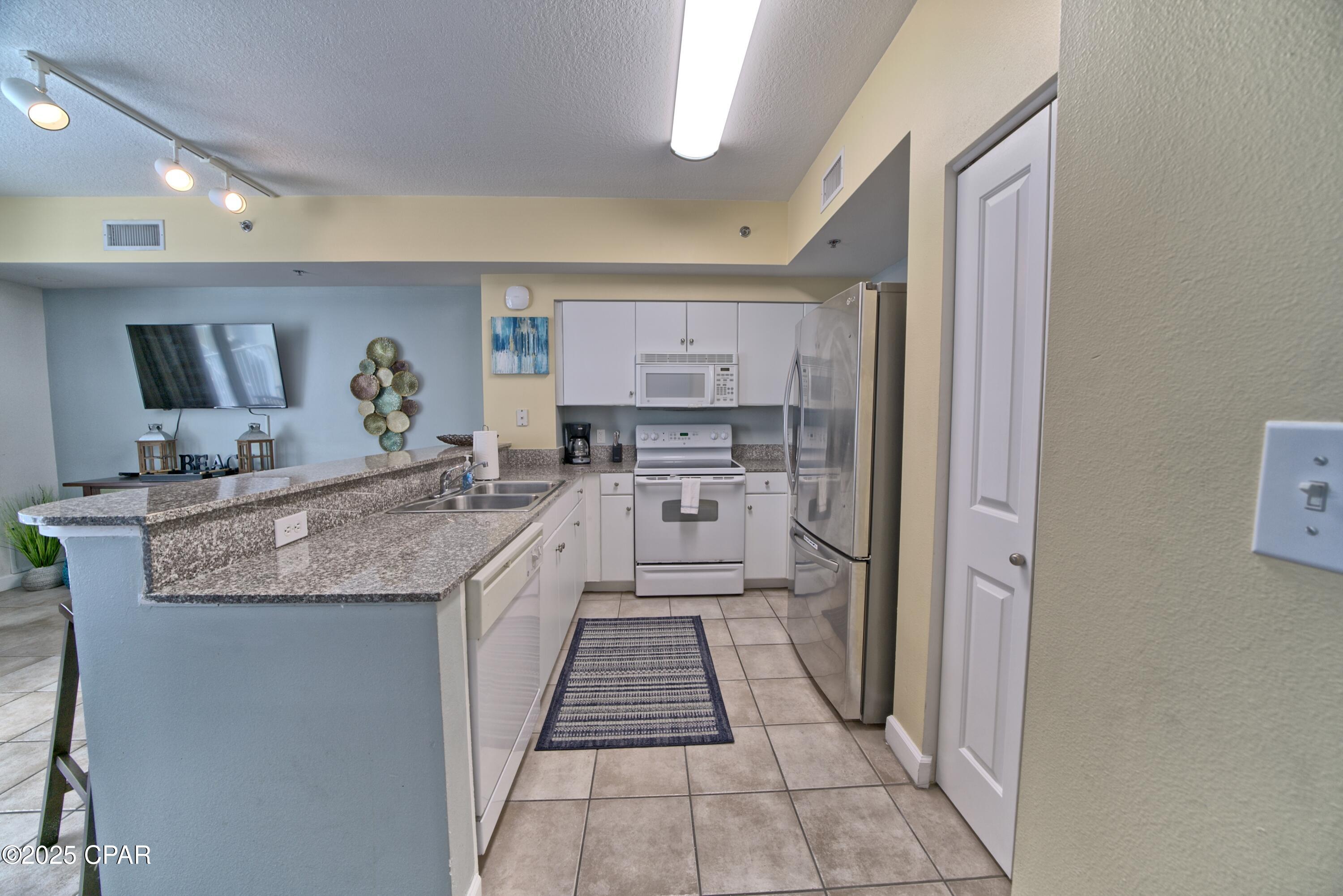 Image 13 For 9900 Thomas Drive 409