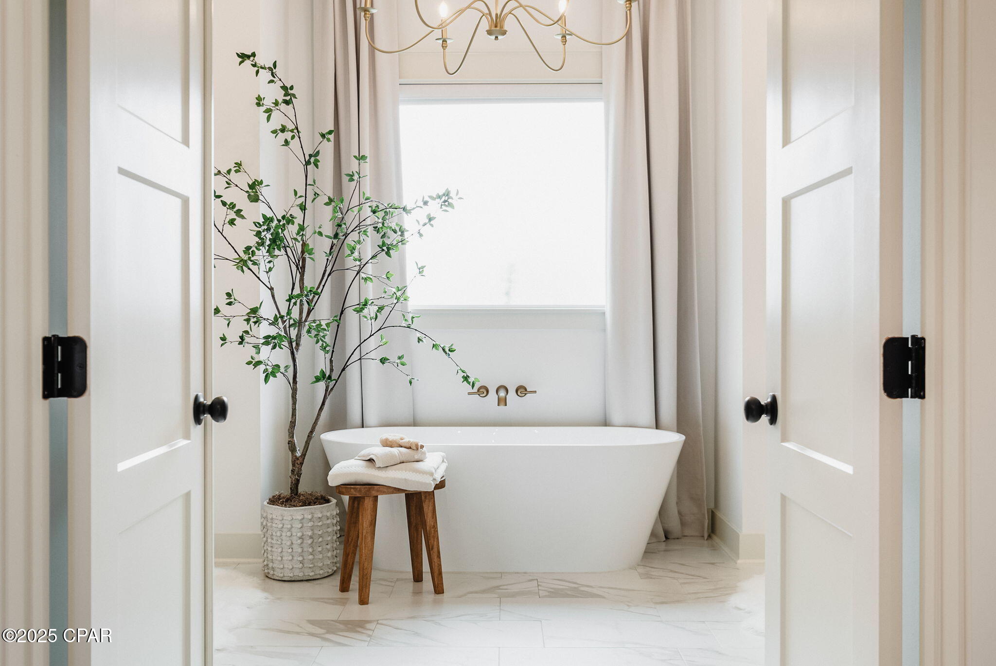 Image 27 For 322 Cicero Street