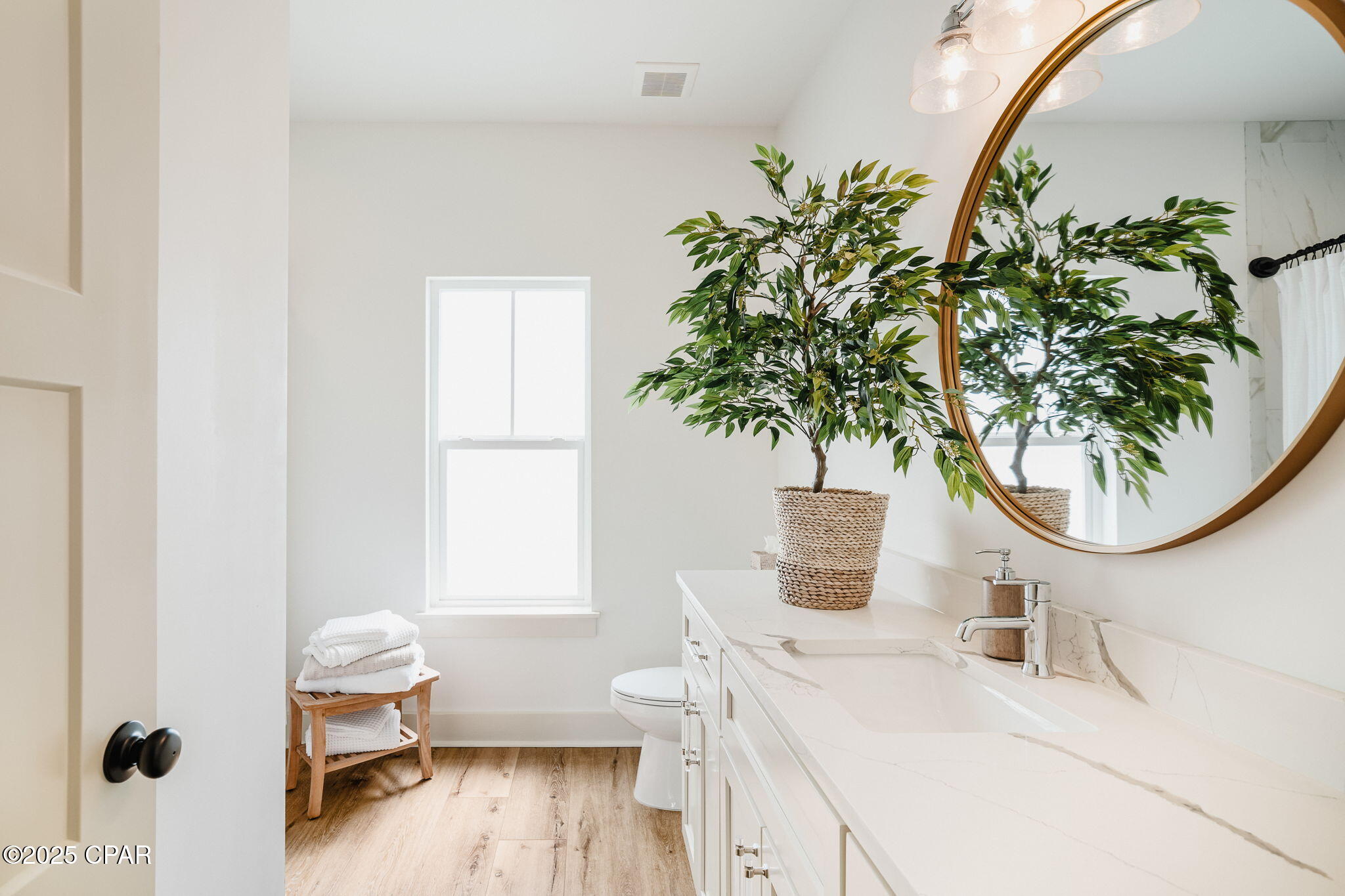 Image 32 For 322 Cicero Street