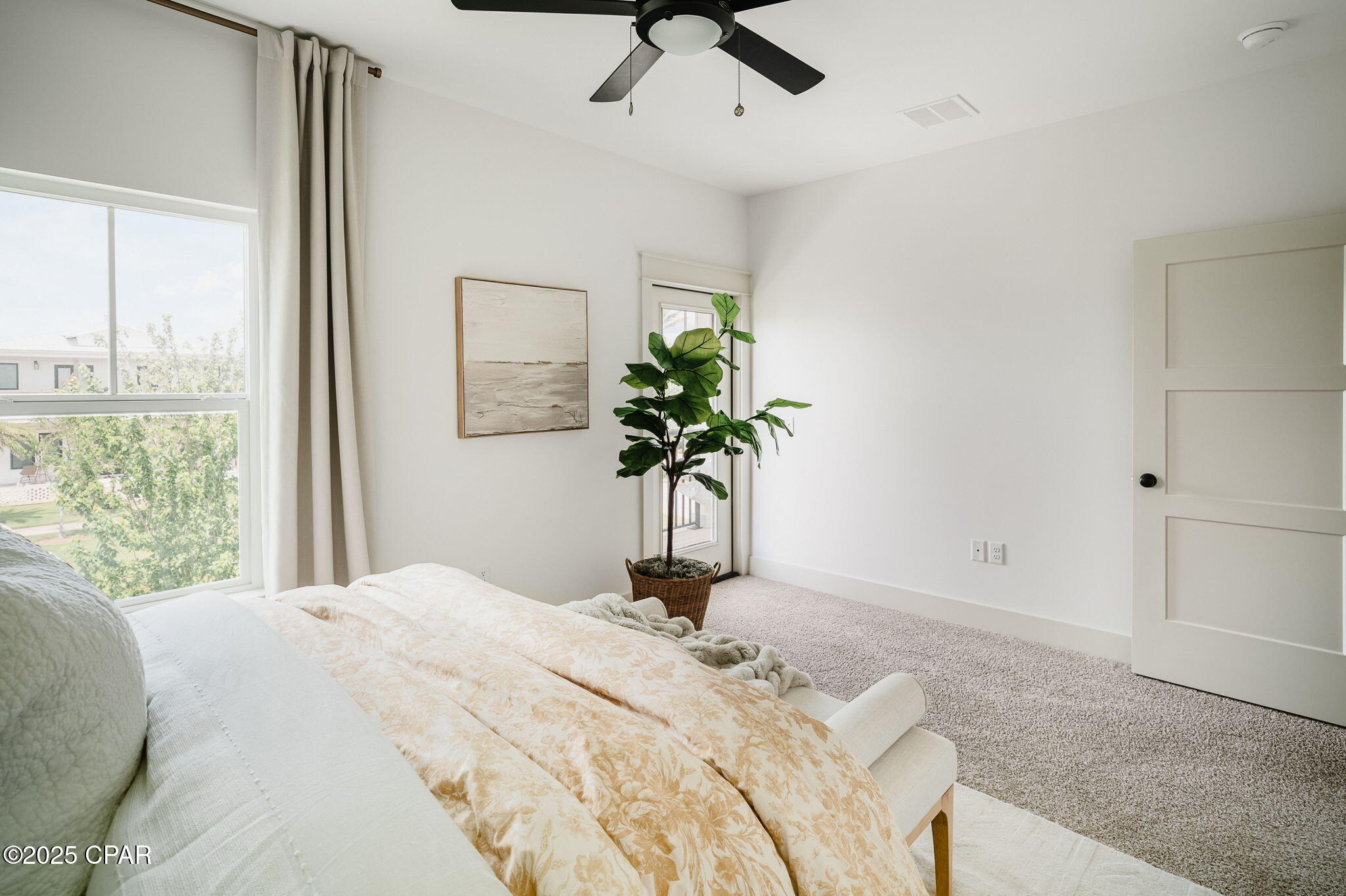 Listing photo id 37 for 322 Cicero Street