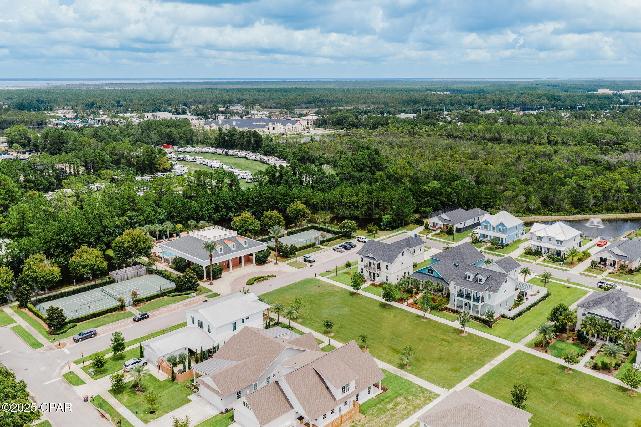 Listing photo id 83 for 322 Cicero Street