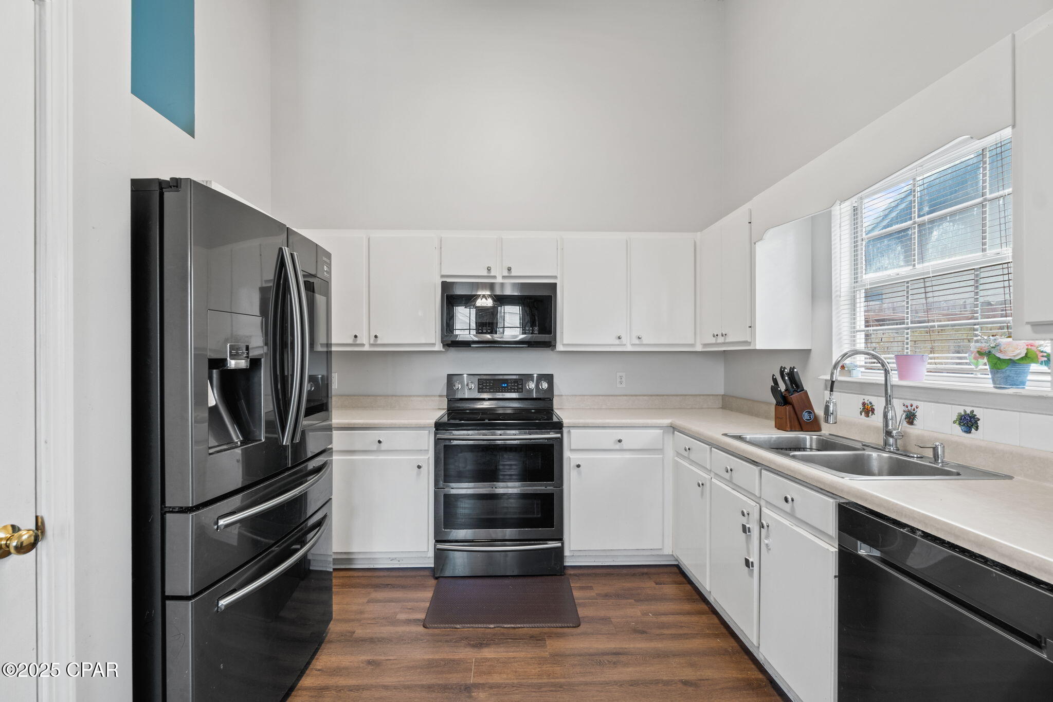 Image 11 For 121 Sea Oats Drive