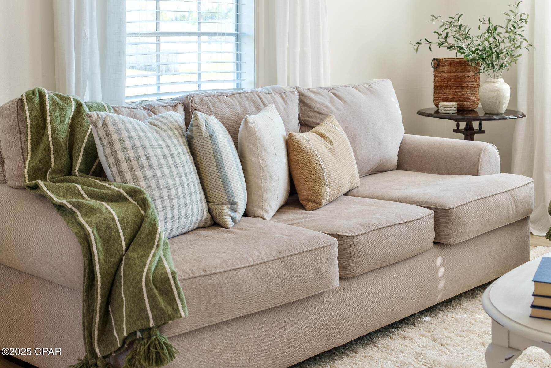 Image 49 For 632 Mount Holyoke Street