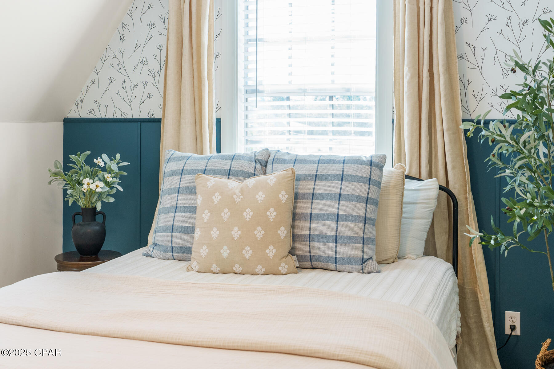 Image 75 For 632 Mount Holyoke Street