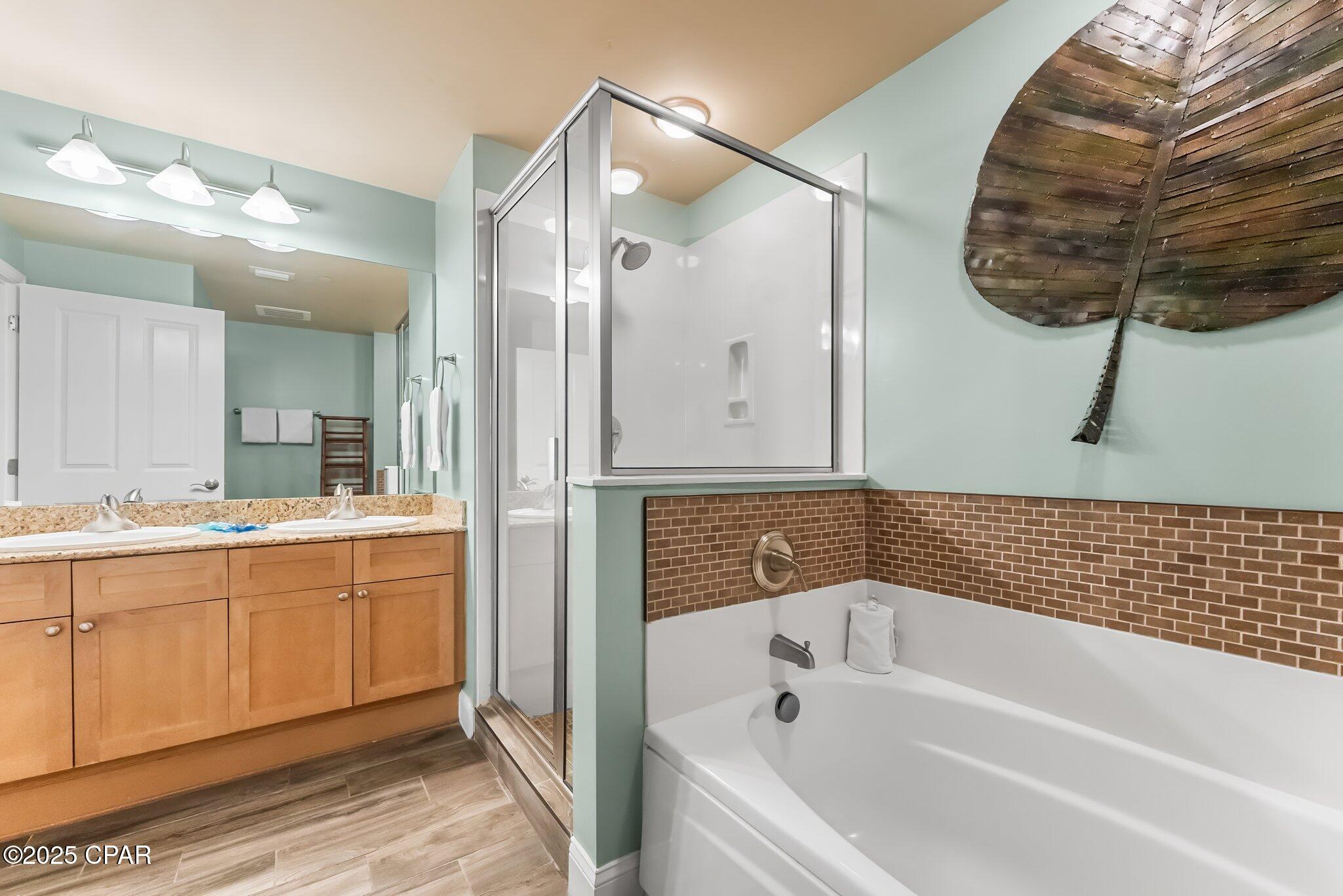 Image 21 For 15625 Front Beach Road 1004