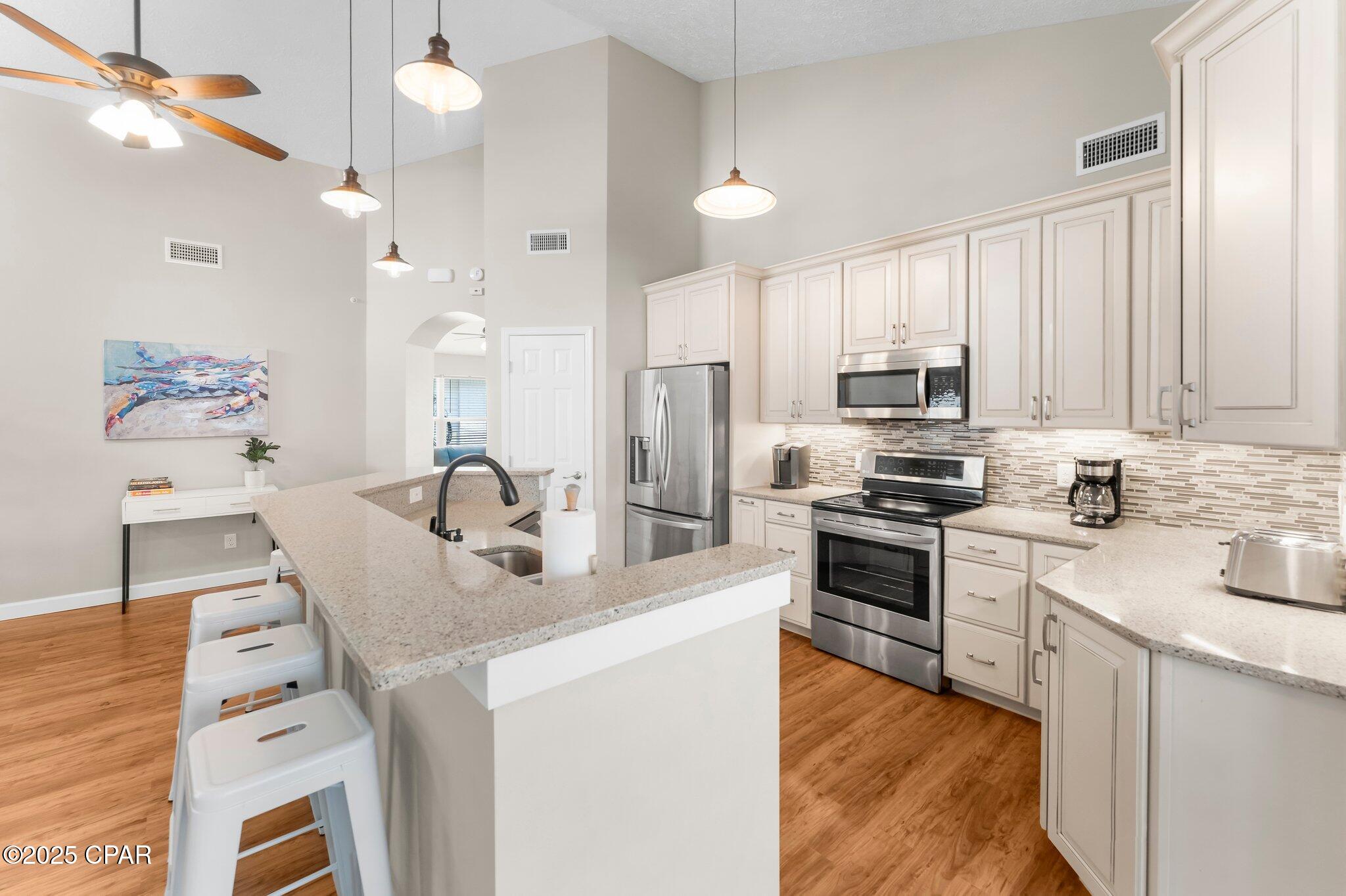 Image 15 For 21408 Palm Avenue