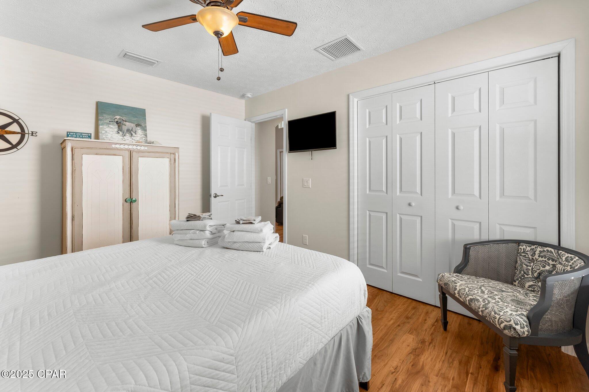 Image 26 For 21408 Palm Avenue