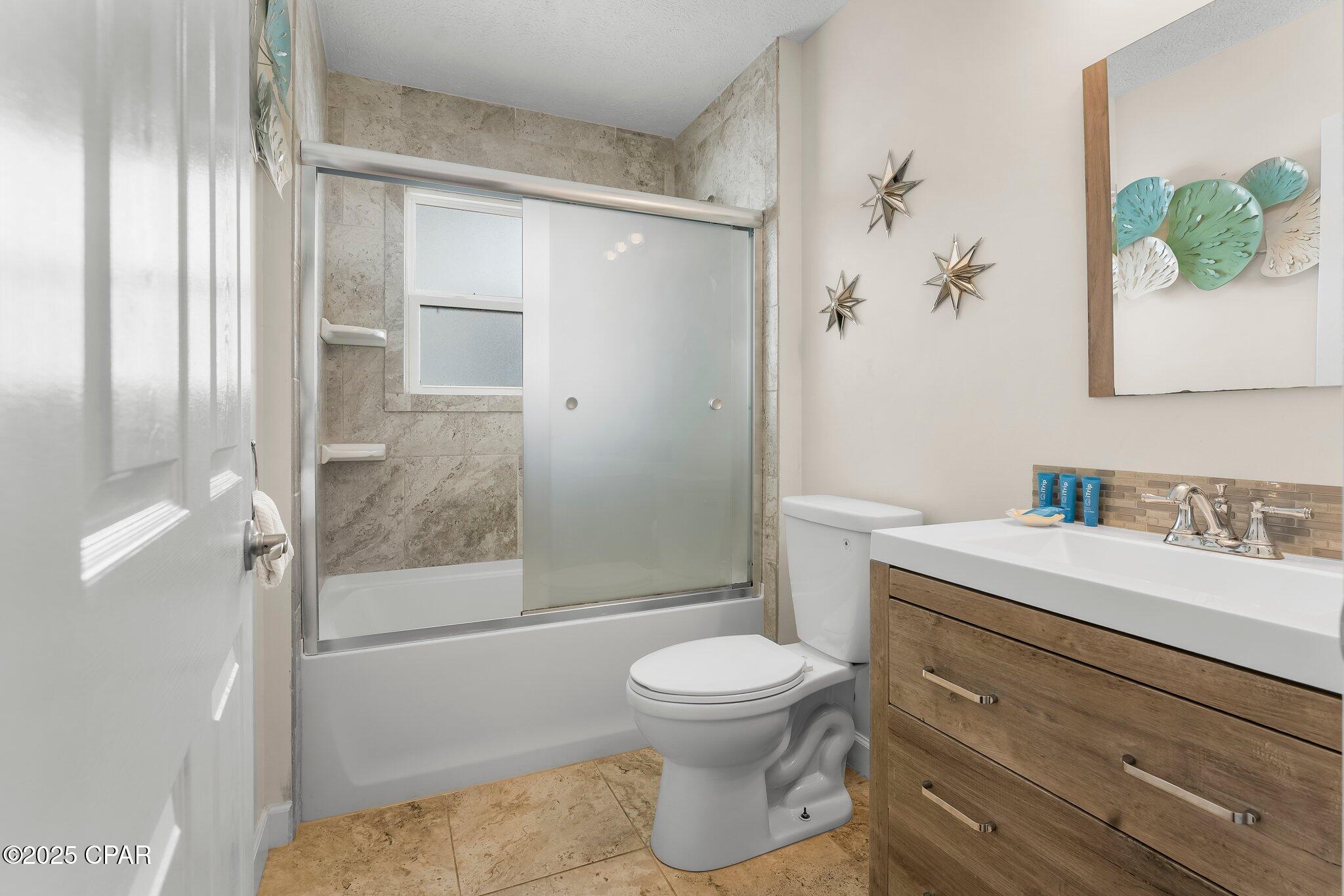 Image 27 For 21408 Palm Avenue