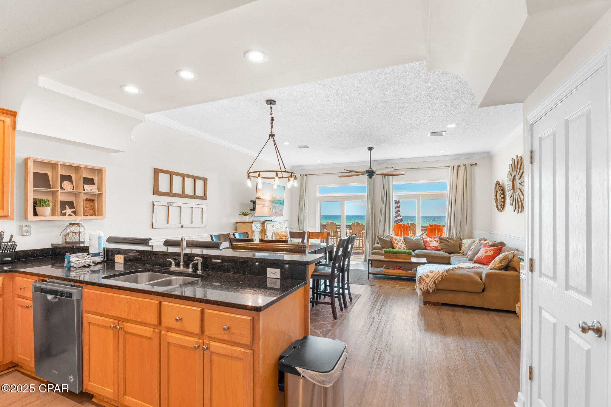 Image 15 For 17657 Front Beach Road B