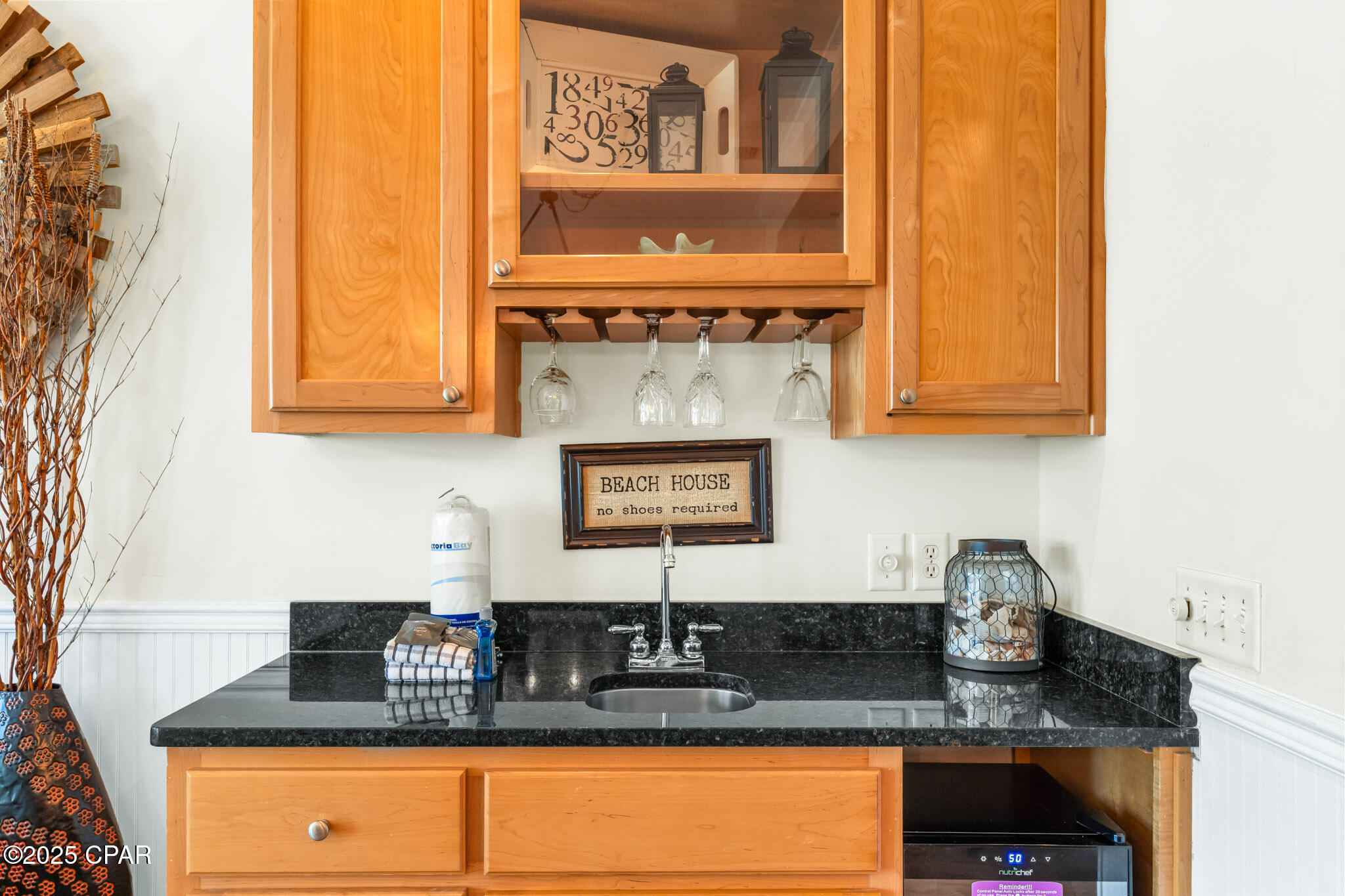 Image 18 For 17657 Front Beach Road B