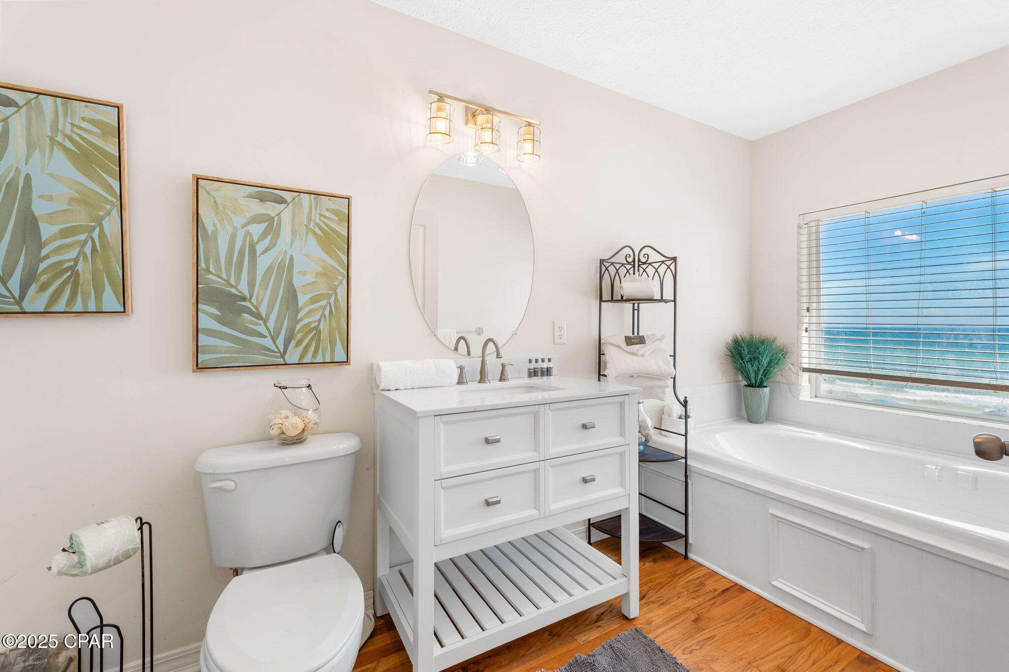 Image 29 For 17657 Front Beach Road B