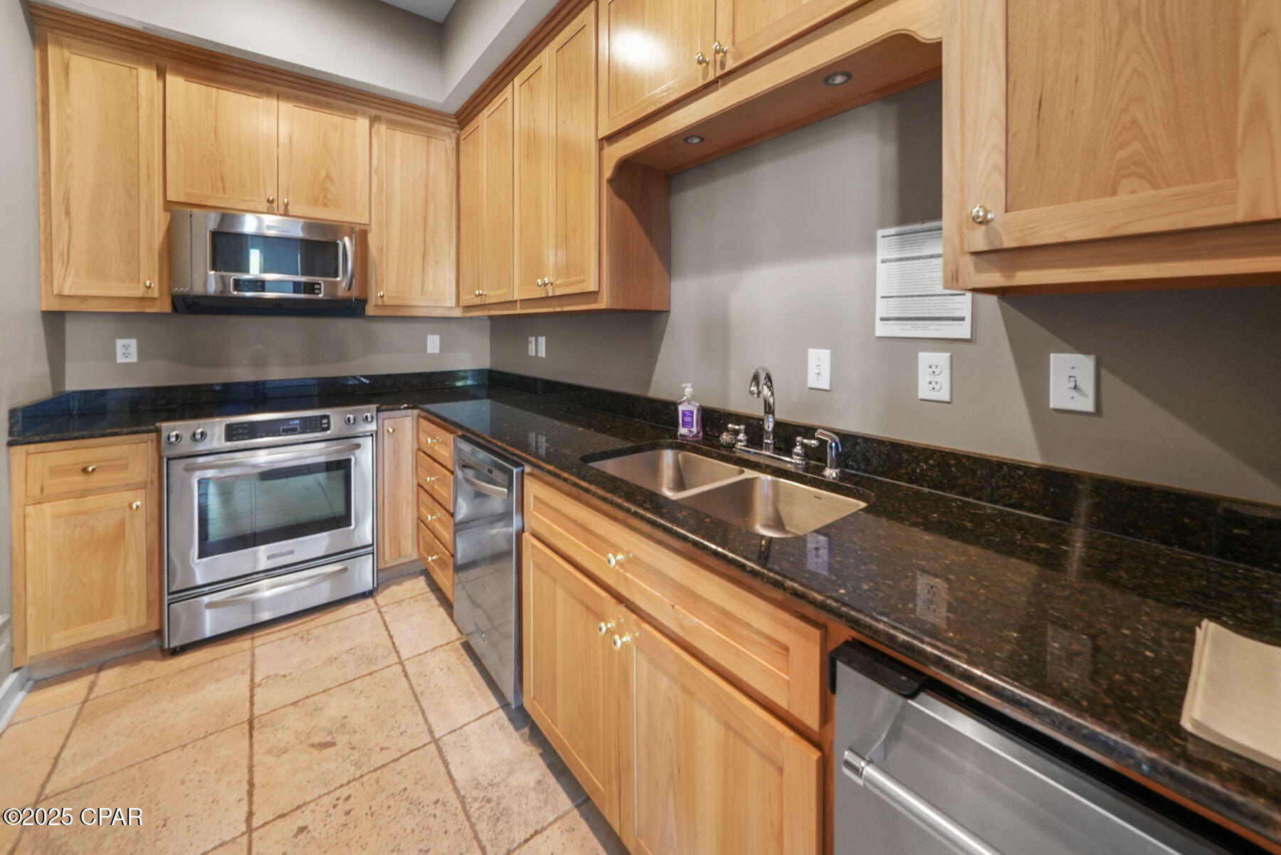 Image 52 For 320 Cicero Street