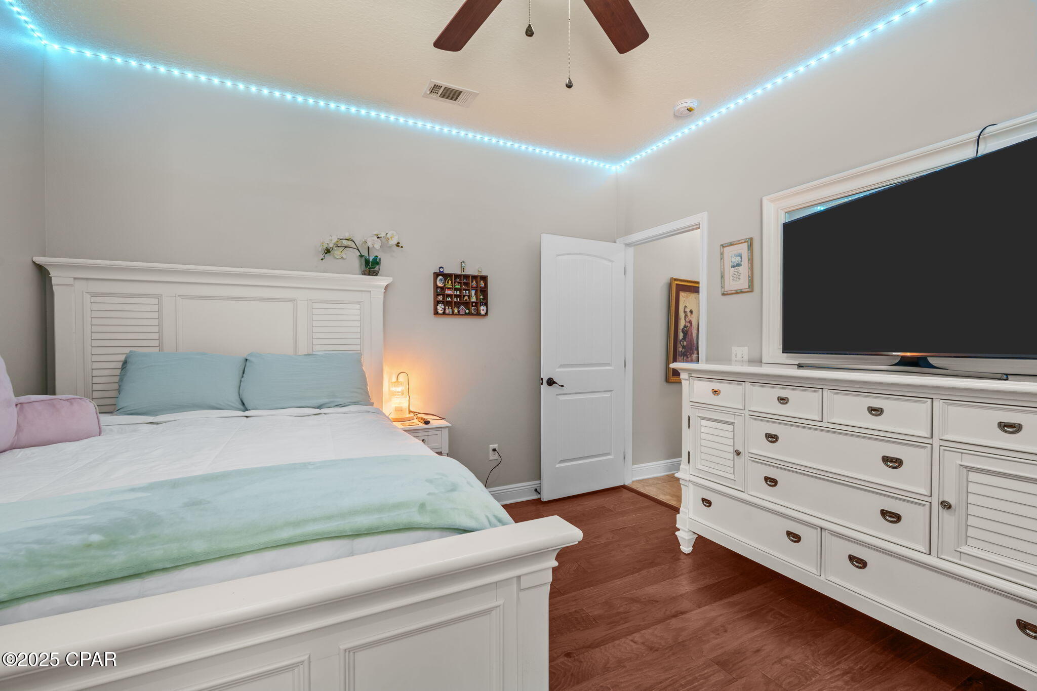 Image 31 For 111 Lake Merial Boulevard