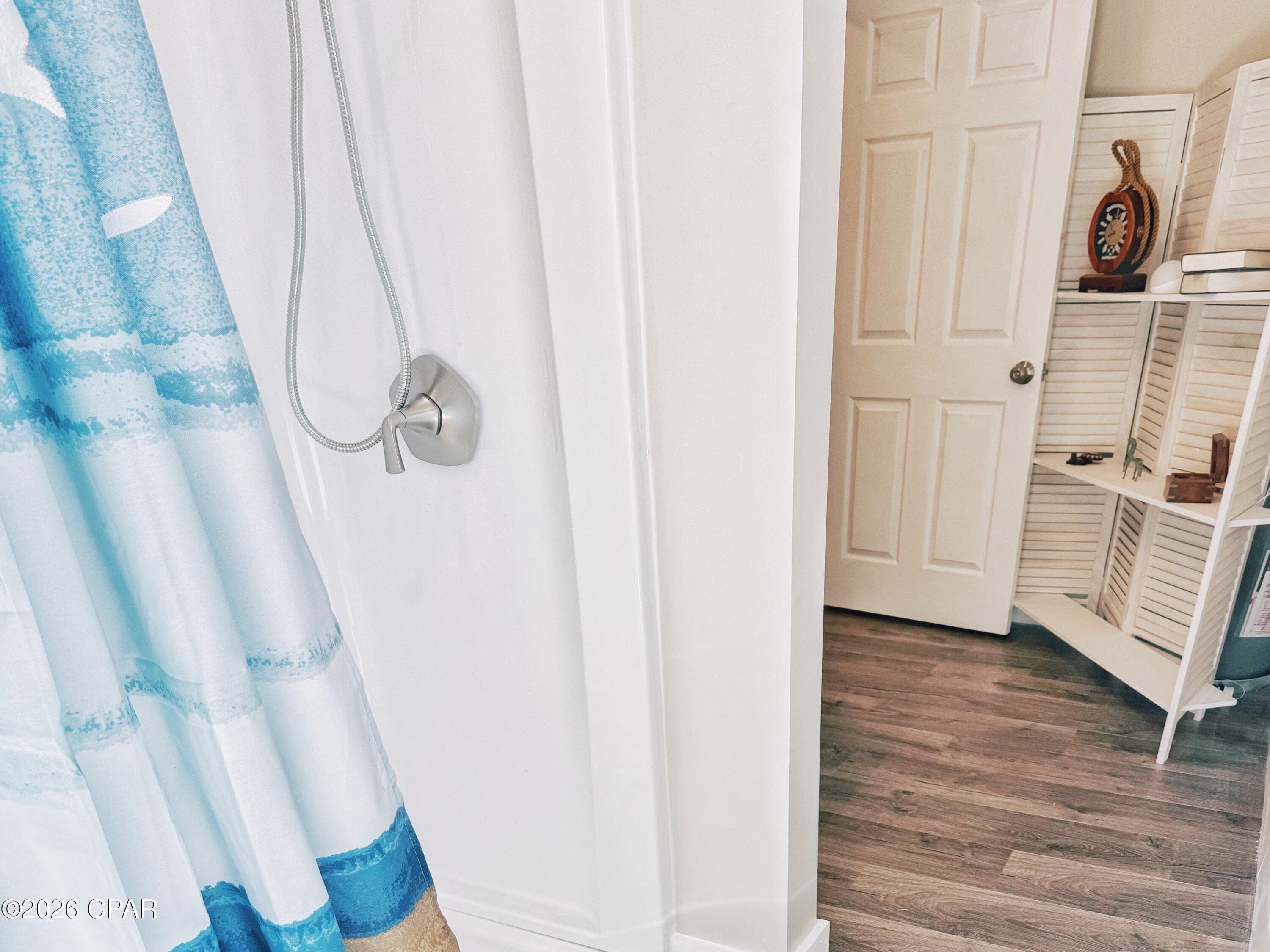 Listing photo id 57 for 111 Lake Merial Boulevard