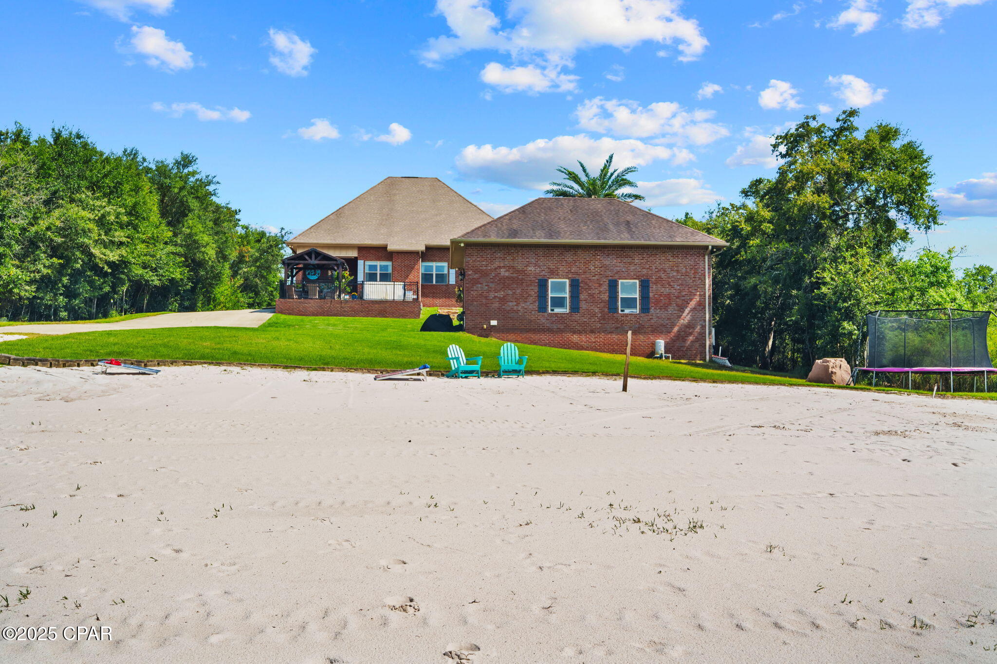 Listing photo id 61 for 111 Lake Merial Boulevard