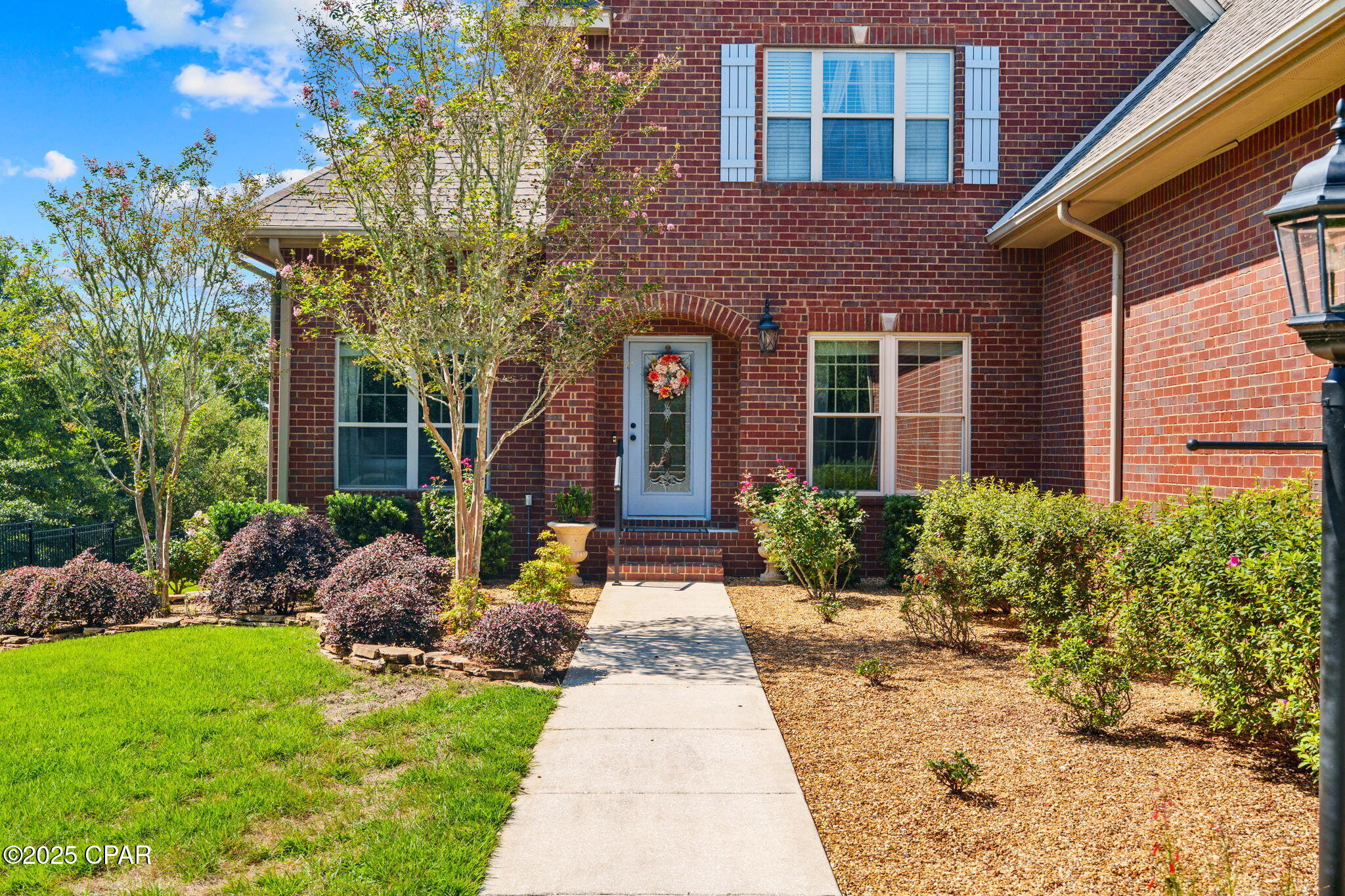 Listing photo id 63 for 111 Lake Merial Boulevard