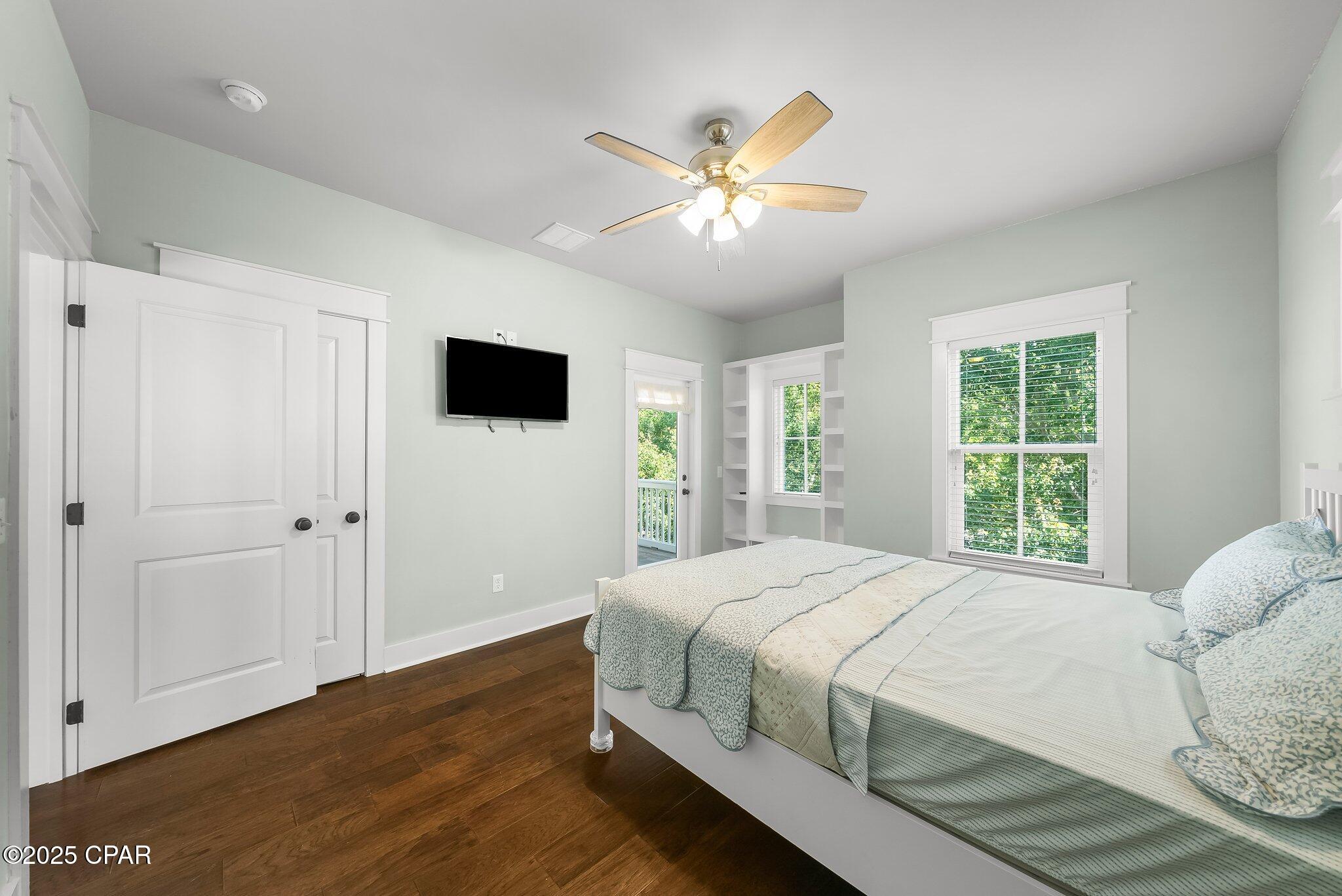 Image 29 For 403 Liverpool Avenue