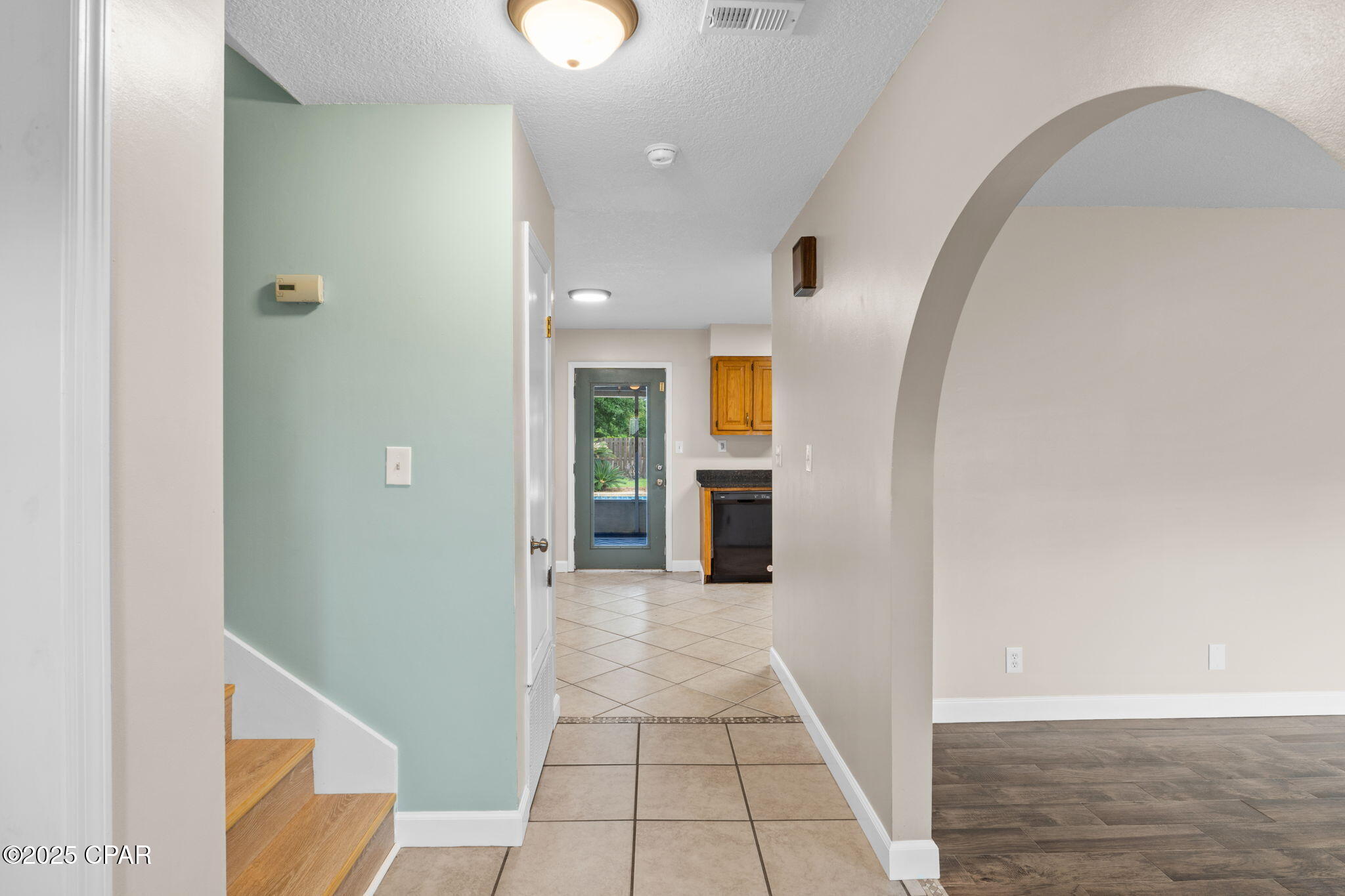 Image 6 For 1520 Belmont Boulevard