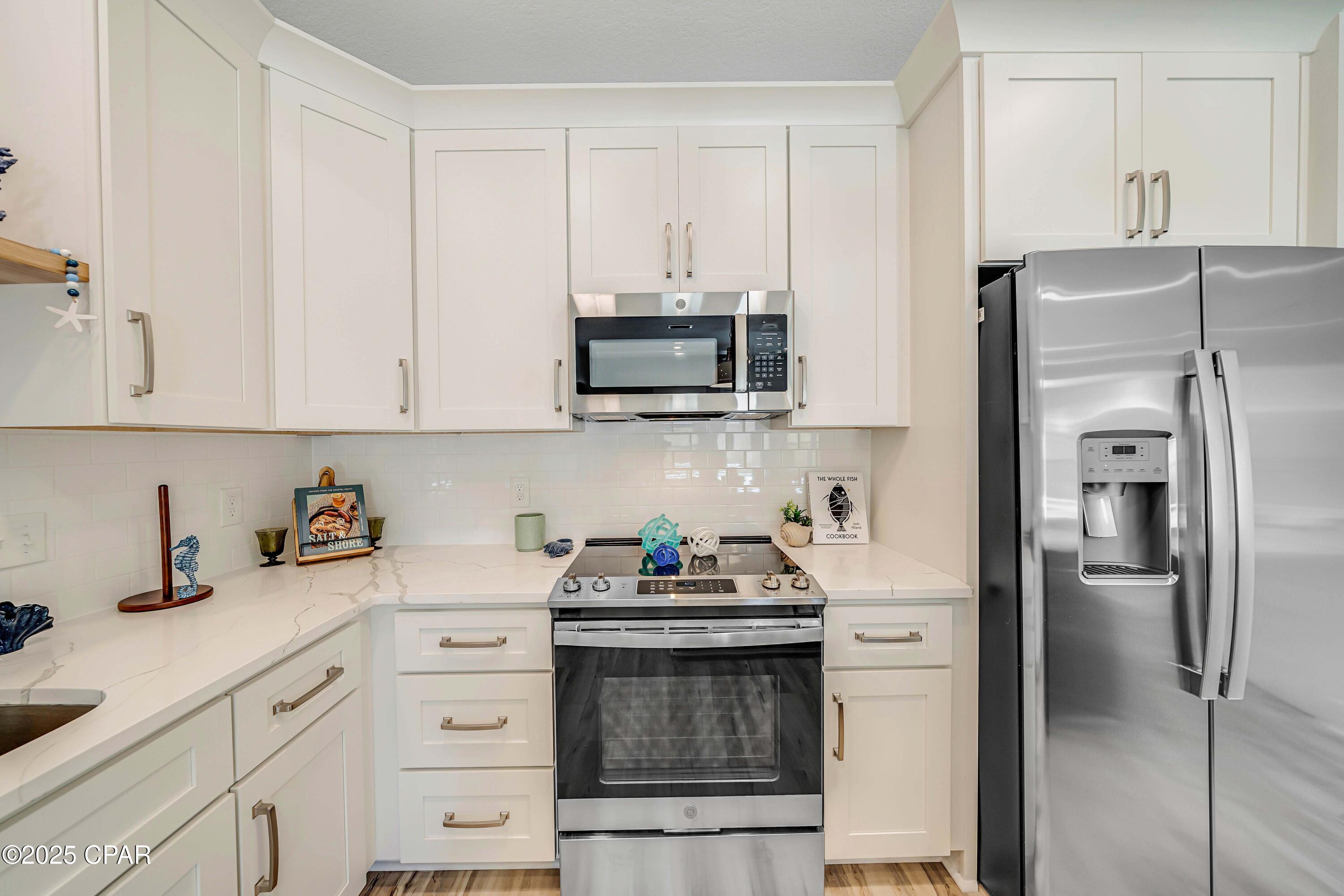 Image 16 For 309 Paridiso Place B