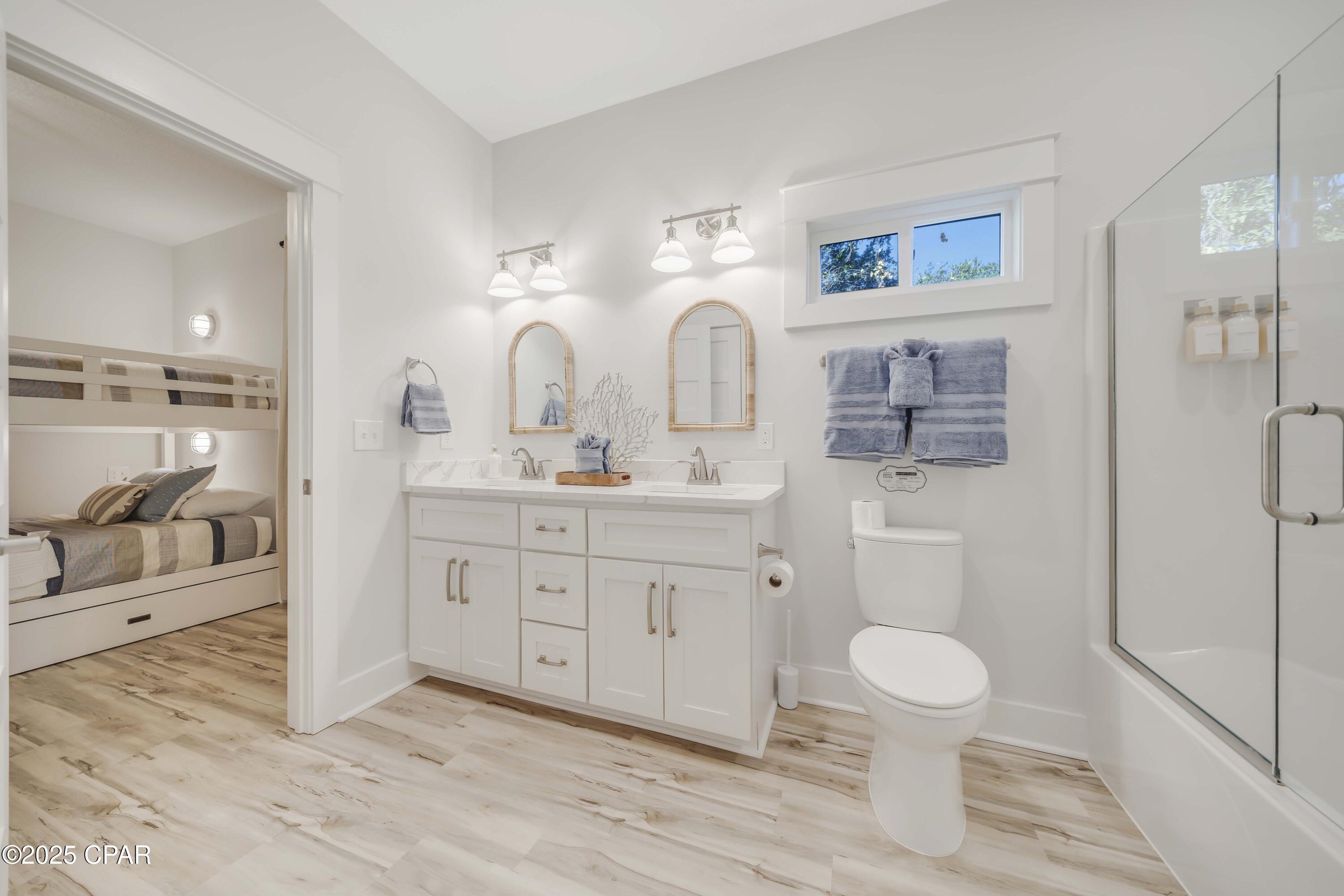 Image 18 For 309 Paridiso Place B